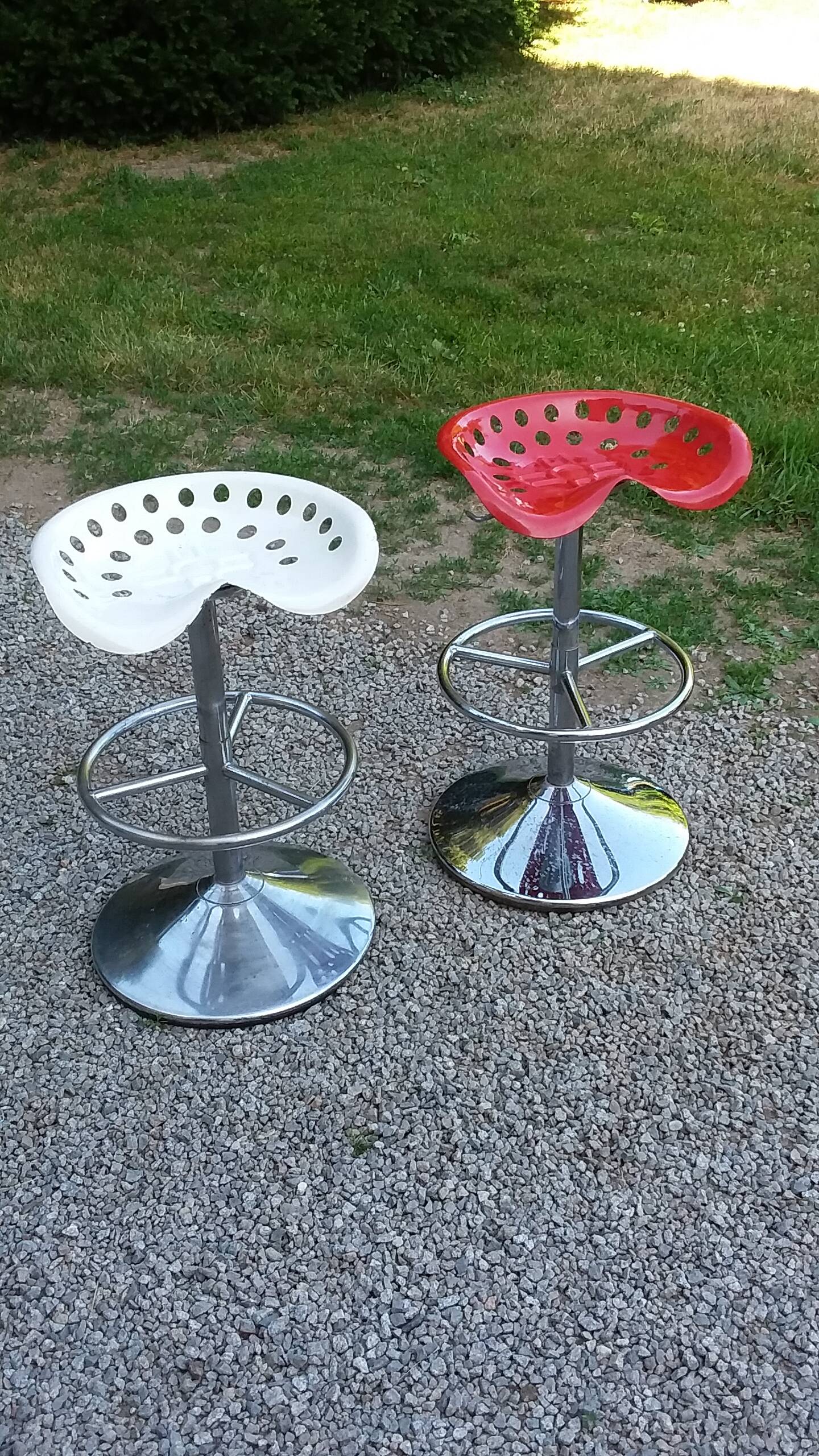 Pair of Etienne Fermigier designer stools, Mirima mower model, publisher