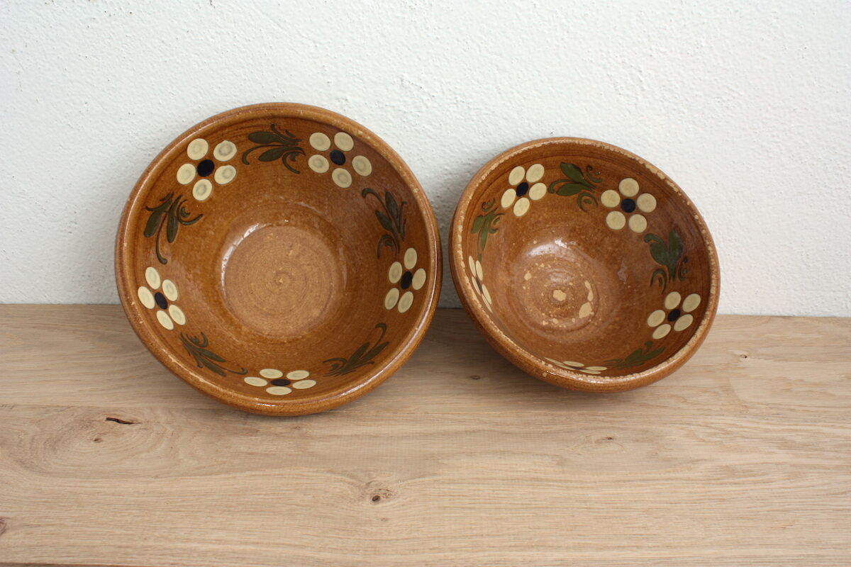 Plats style provencal vintage