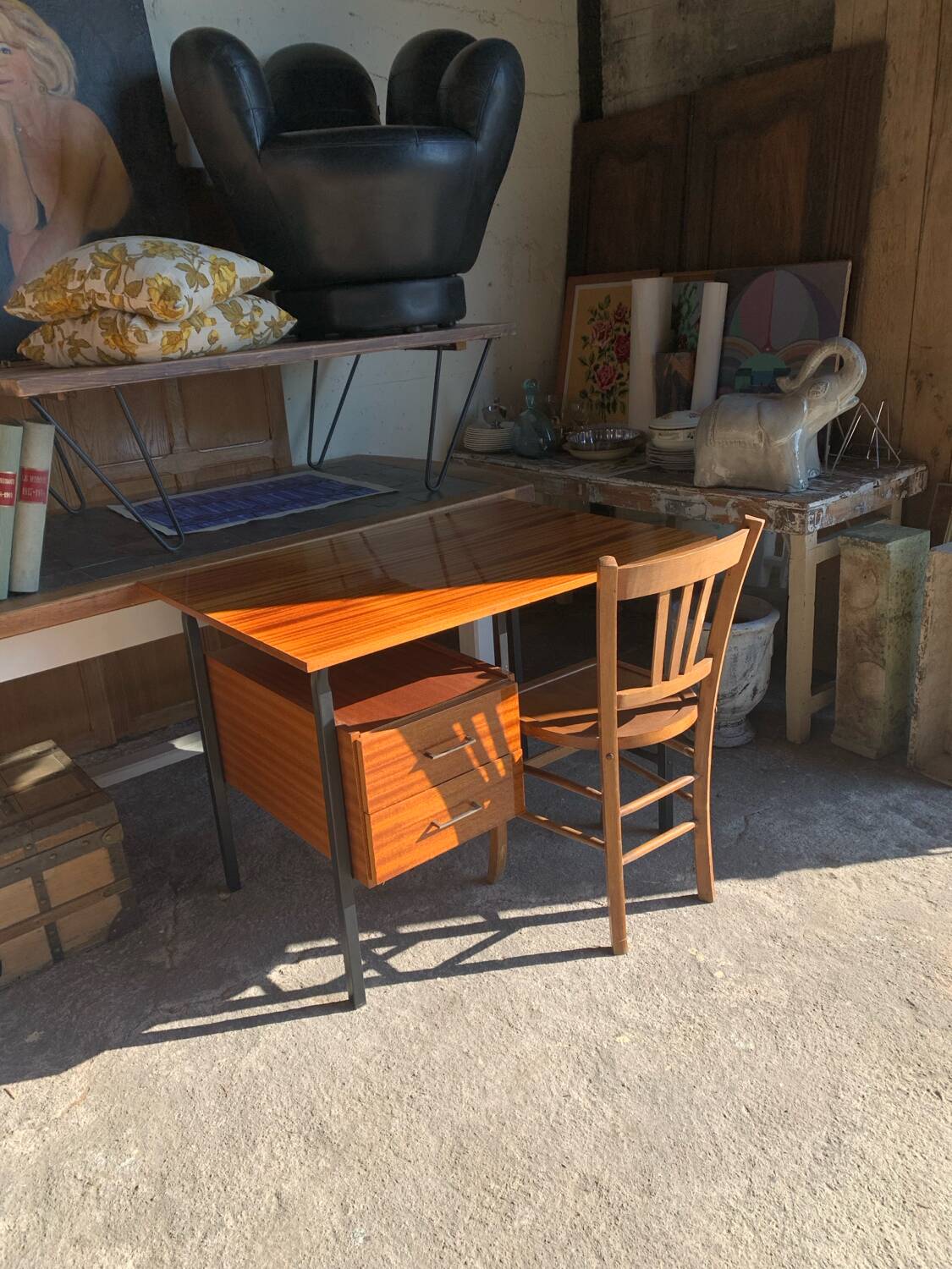 Bureau vintage moderniste années 70