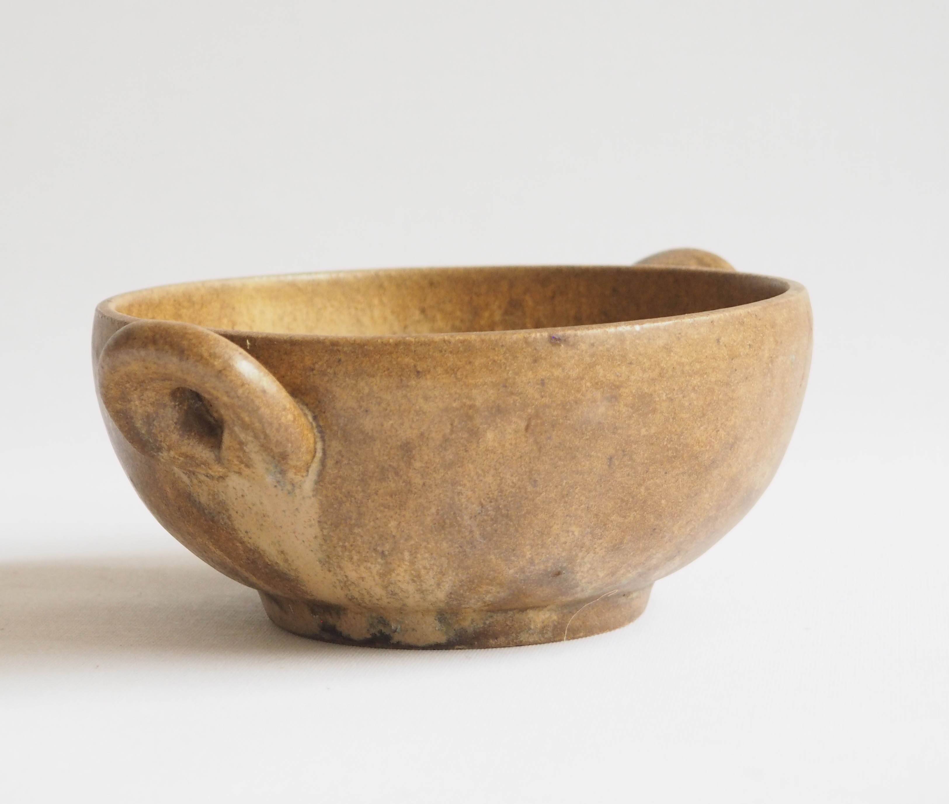 Stoneware cup bowl