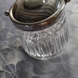 Ice bucket