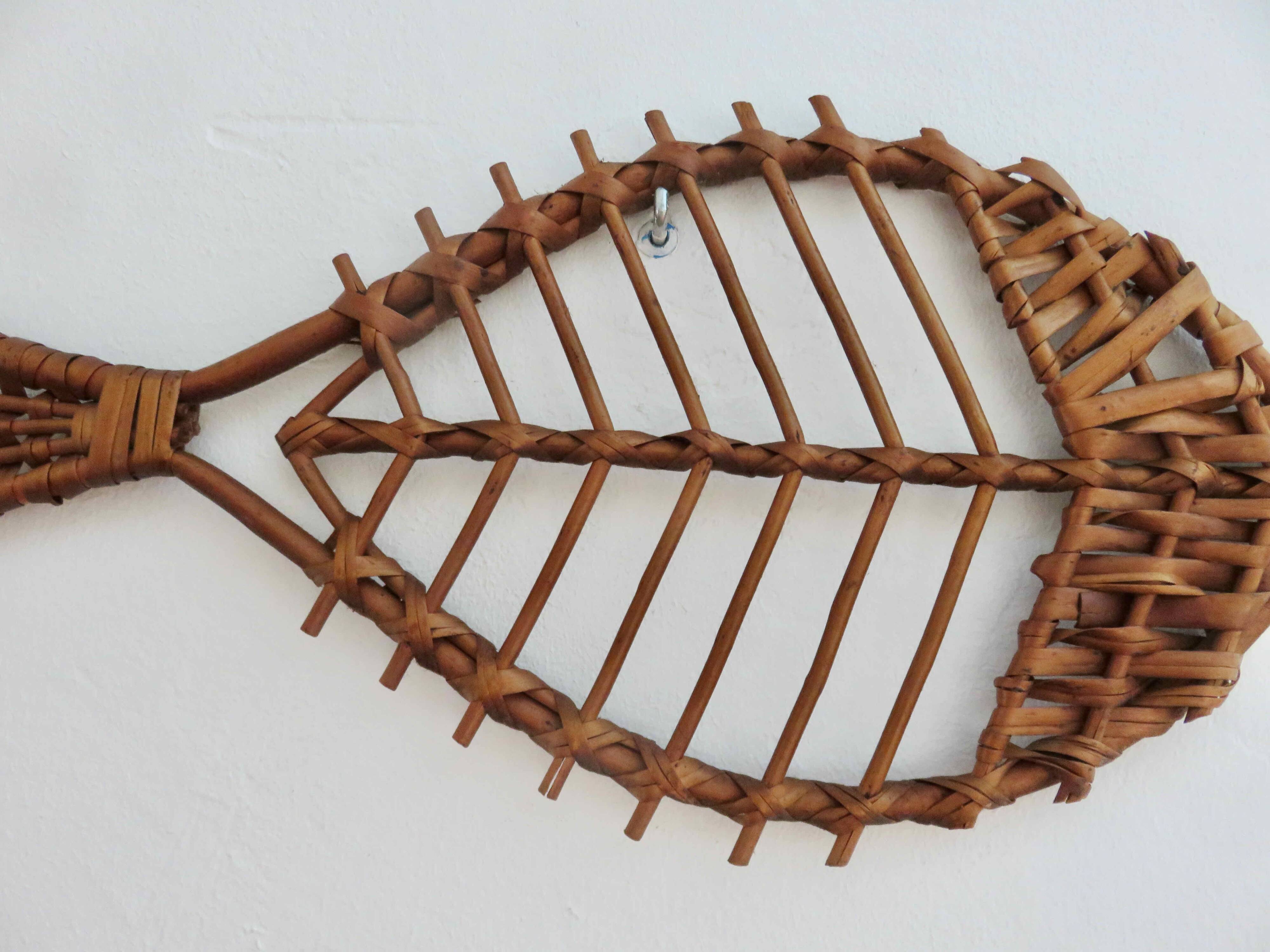 Wall rattan fish