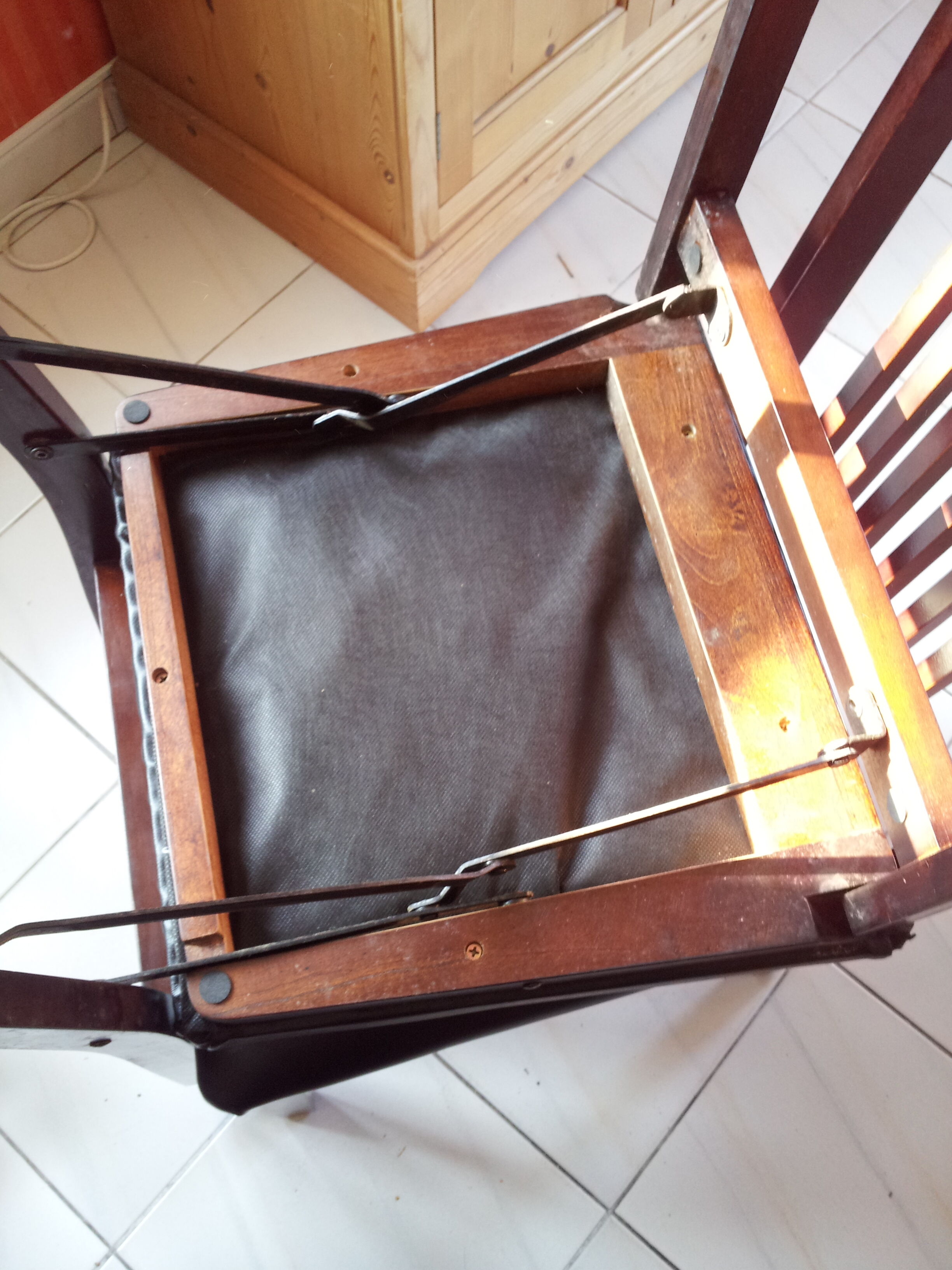 Series of three chairs folding vintage