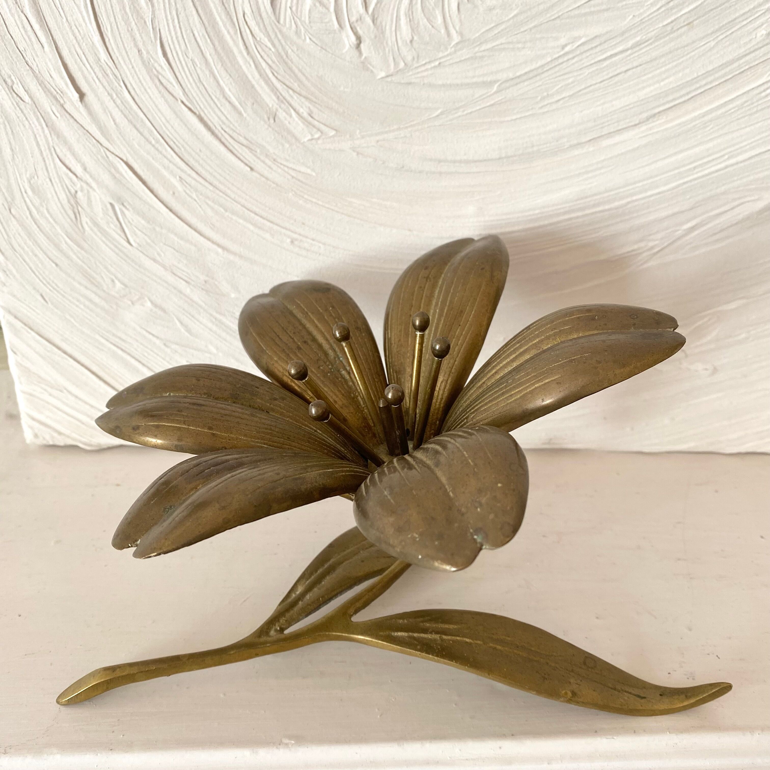 Brass flower, petal ashtray from the 60s and 70s