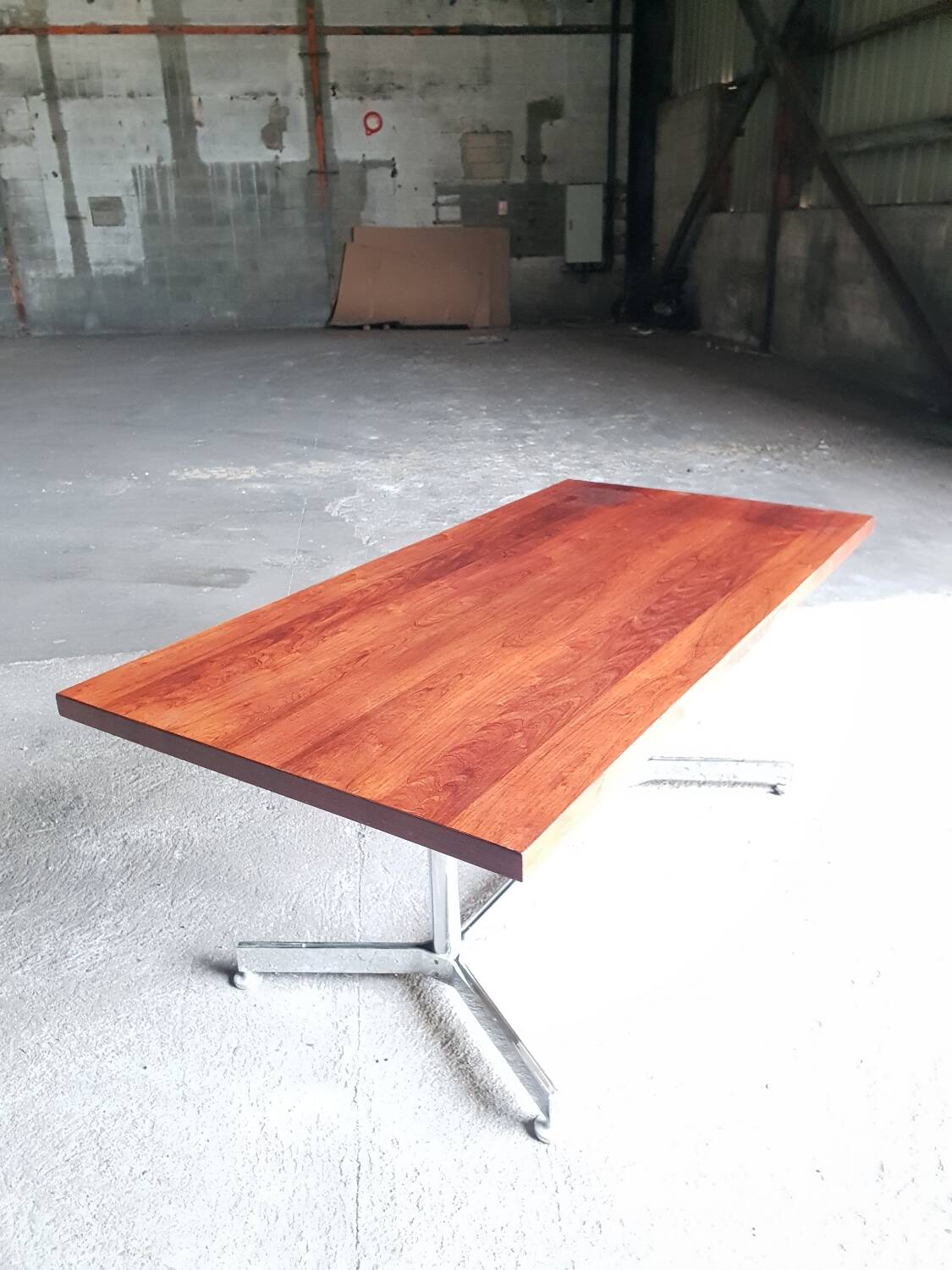 1970s dining table