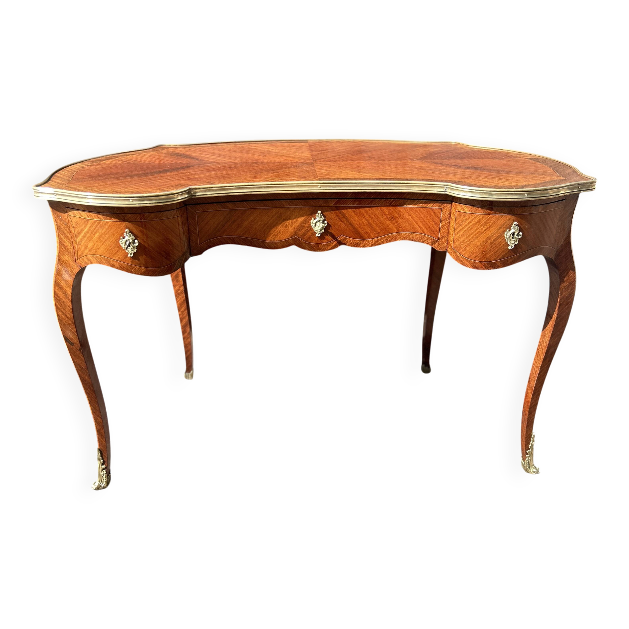 Curved flat desk in Louis XV style