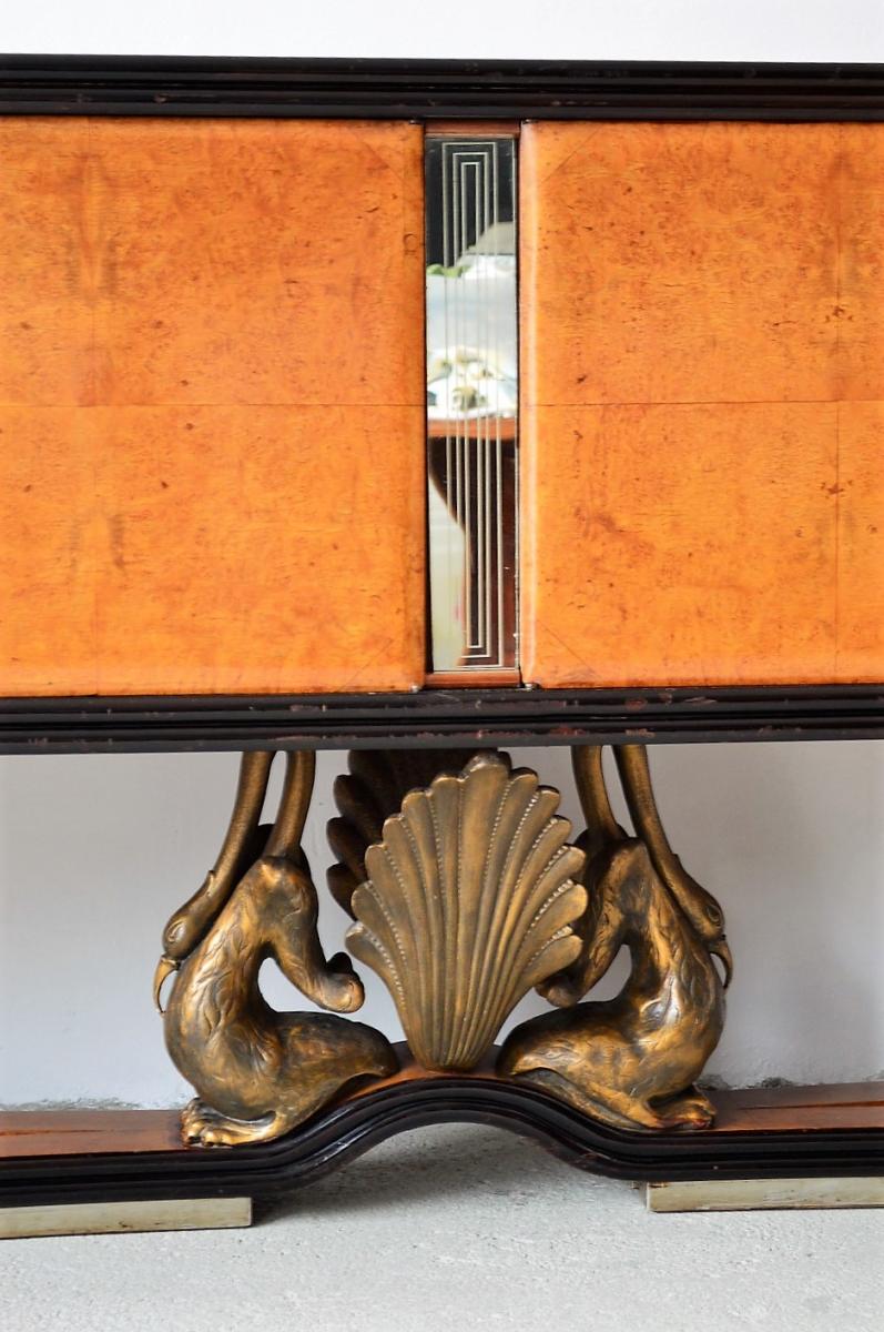 Enfilade in root wood 1940 s