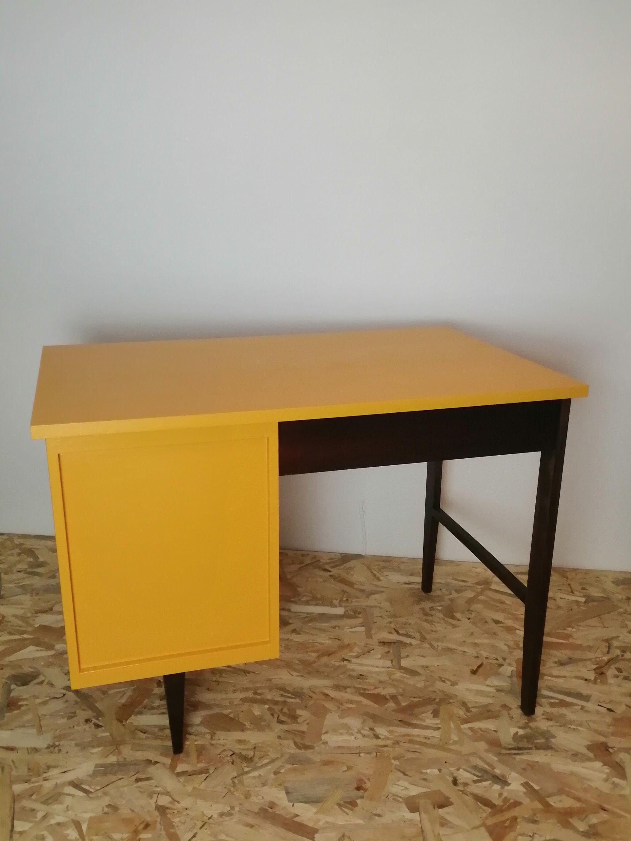 Yellow desk