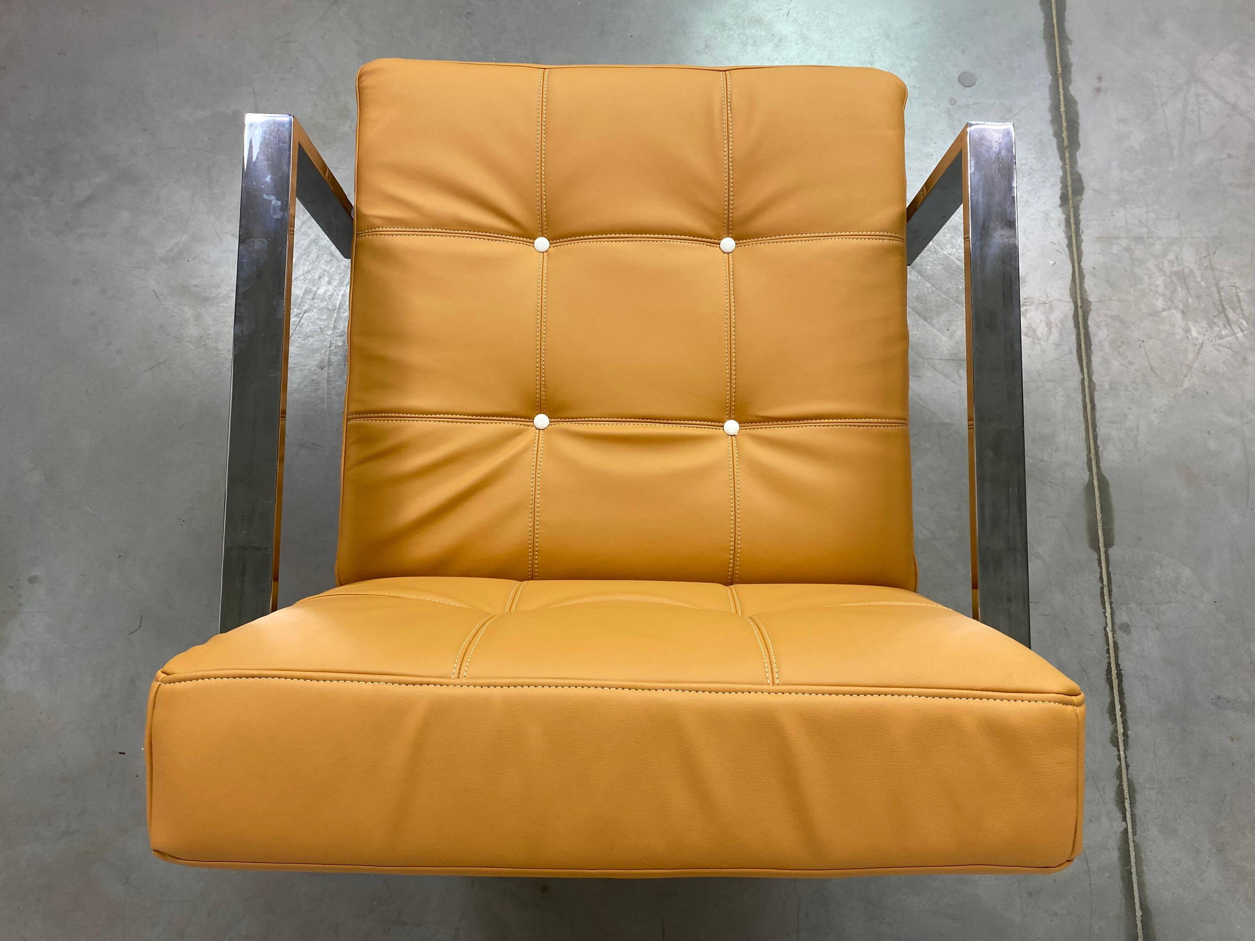 Fauteuil lounge design milieu du siècle - Studio beige