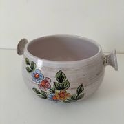 Glazed stoneware dish with floral motif