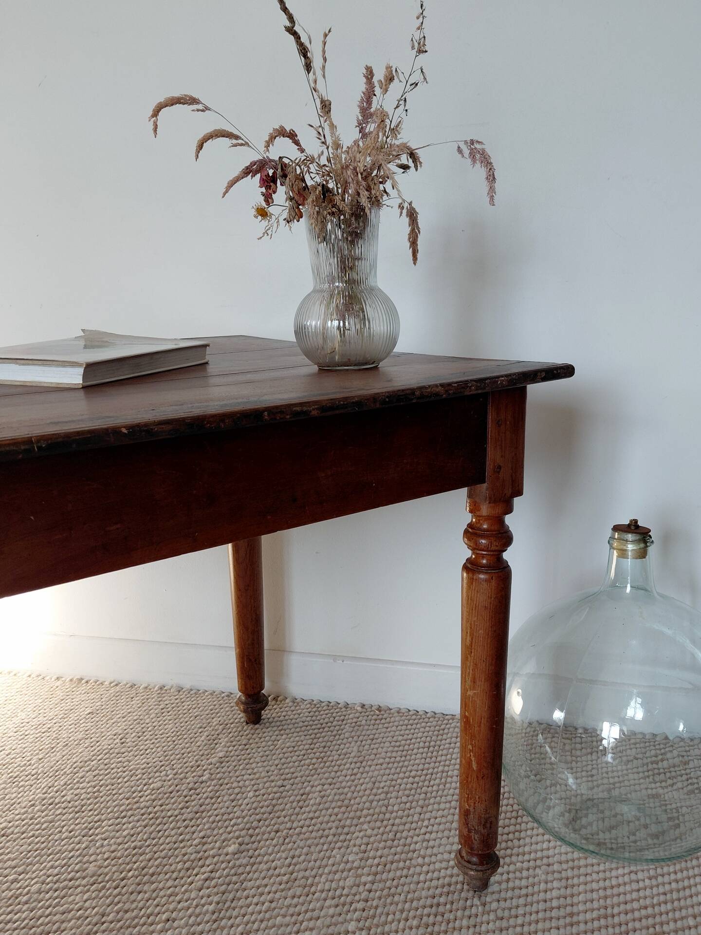 Mahogany side table with turned legs, antique, 19th century.
