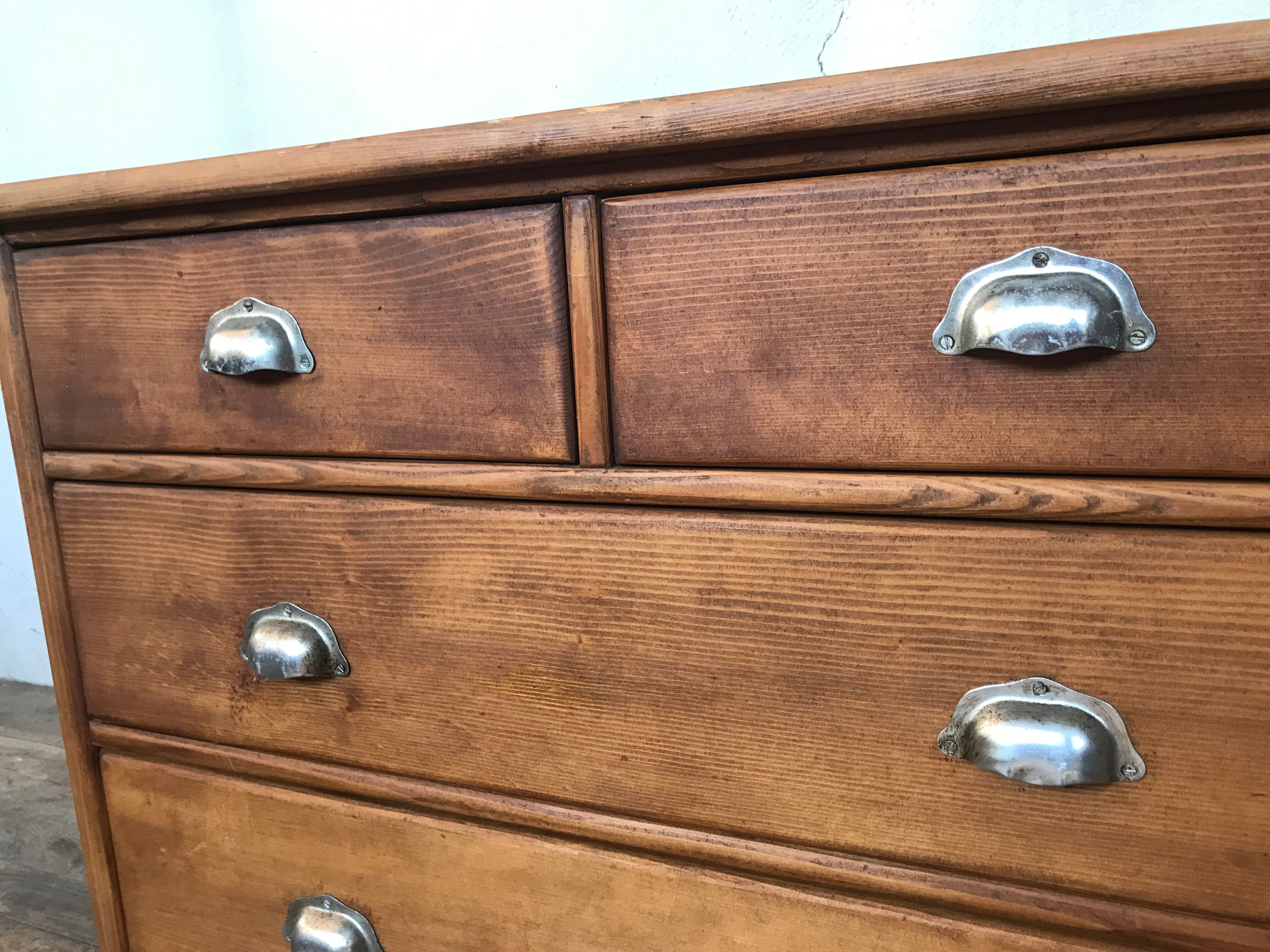 Dresser, wooden early 20th