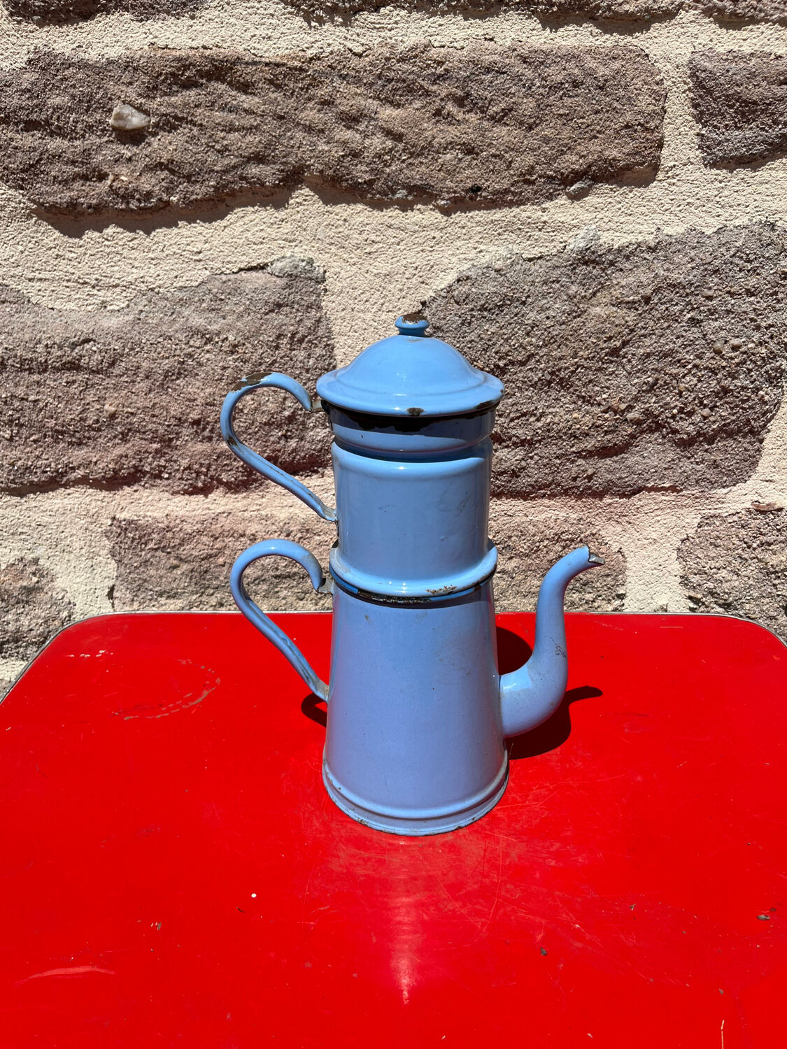 Enamelled coffee maker