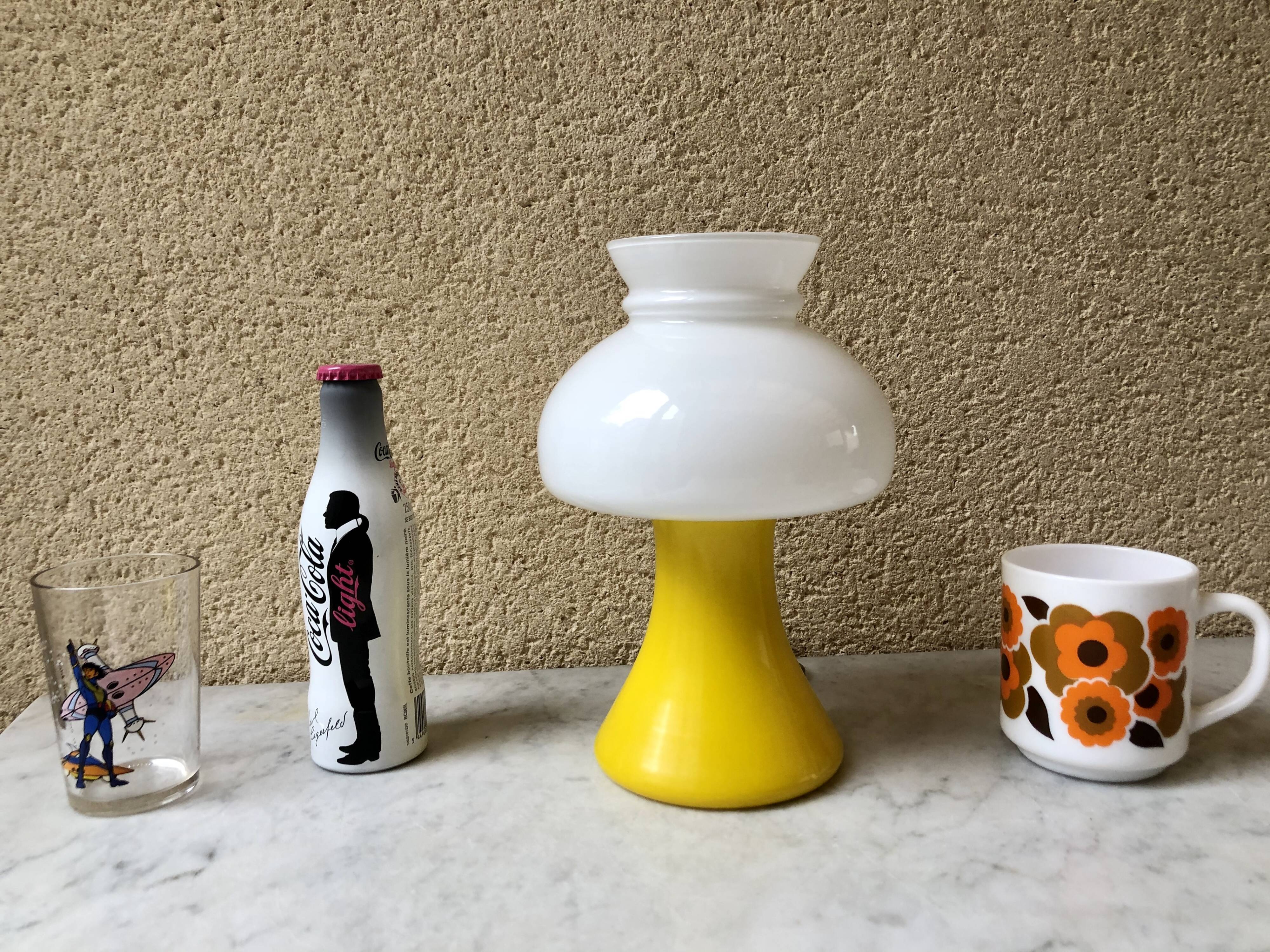 Bedside lamp glass opalin vintage 70