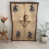 Handcrafted Moroccan Berber carpet 190 x 120 CM