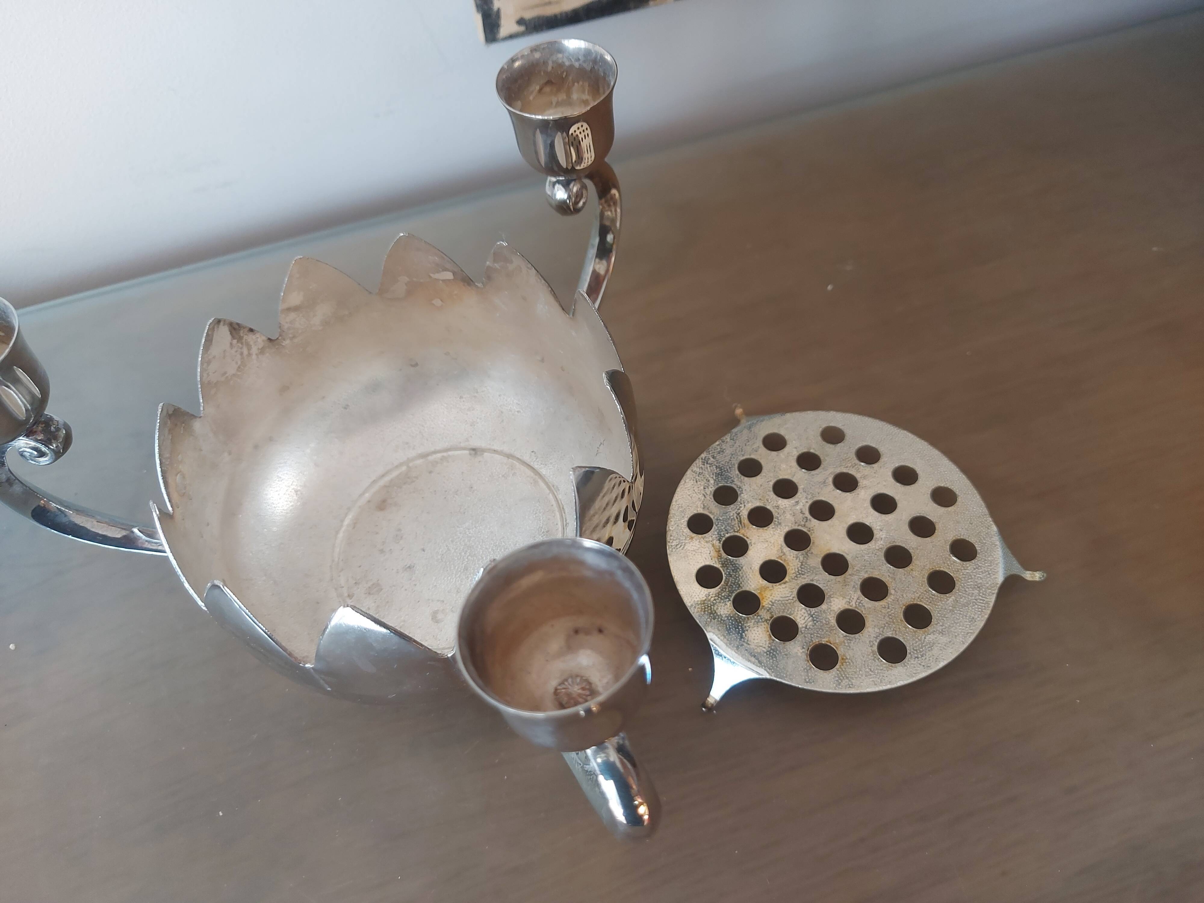 Candle holder, silver metal table cdown