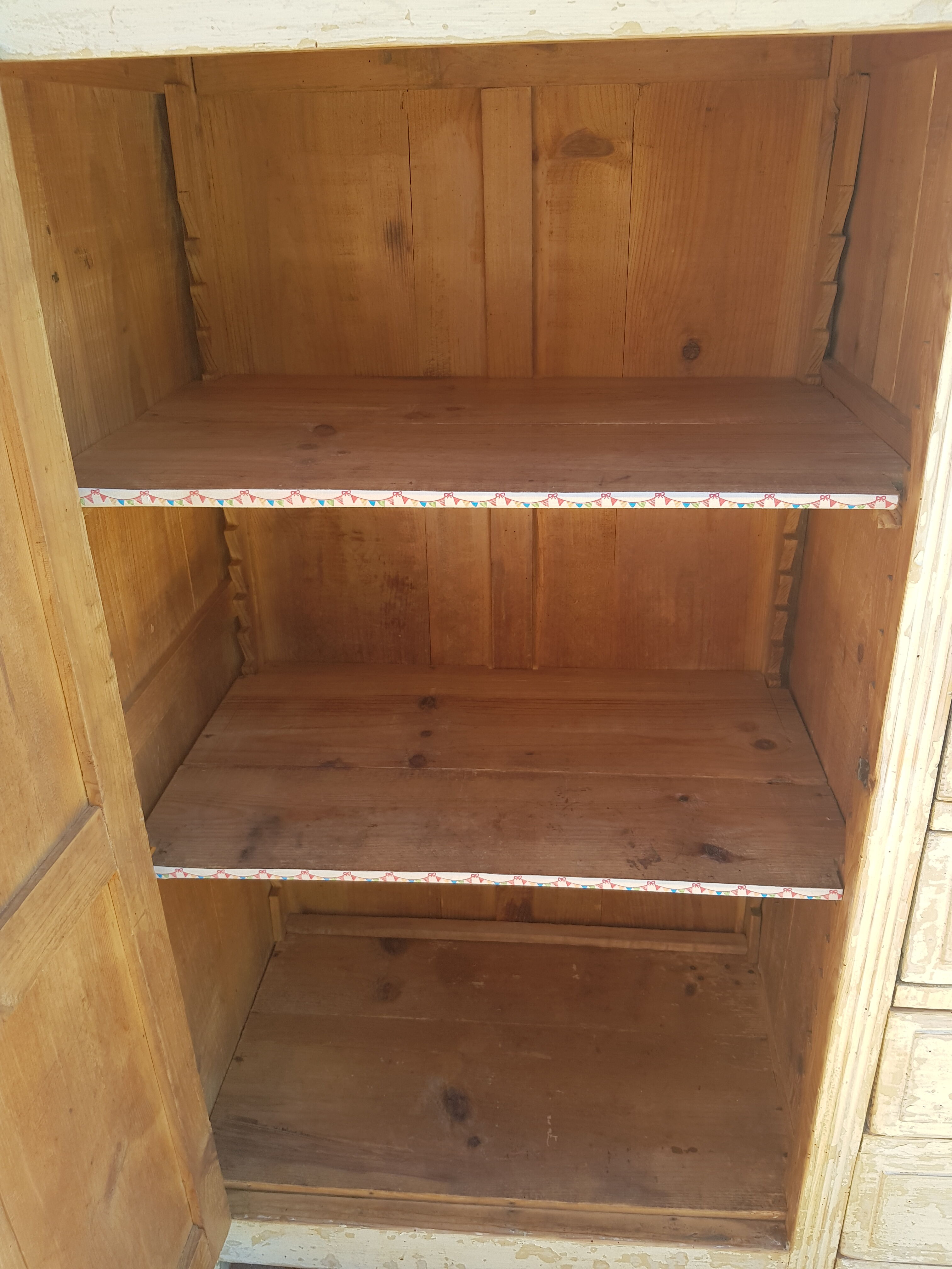 Asymmetrical vintage buffet