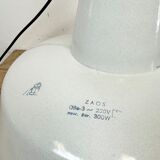Suspension industrielle en émail blanc de Zaos, années 1960