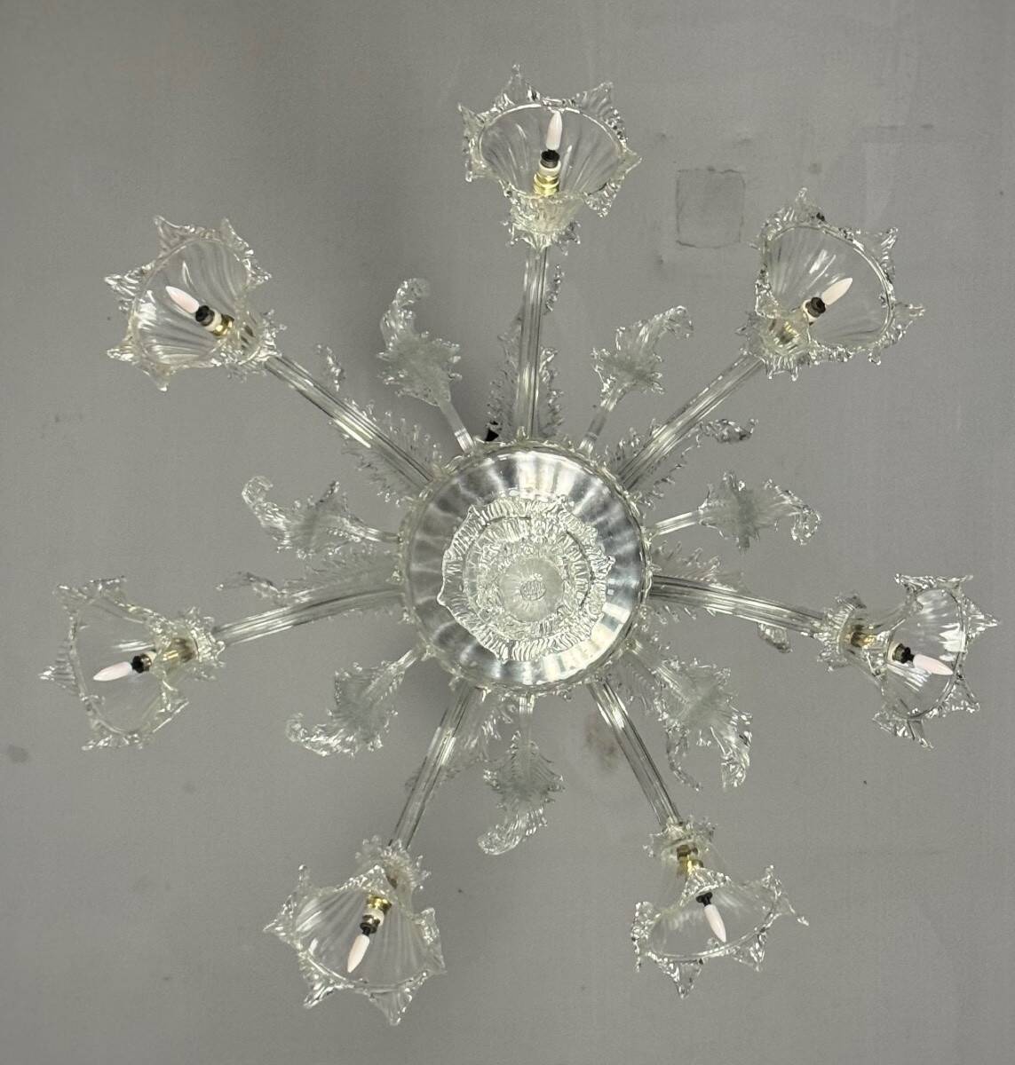 Venetian chandelier in colorless Murano glass, 7 light arms circa 1930