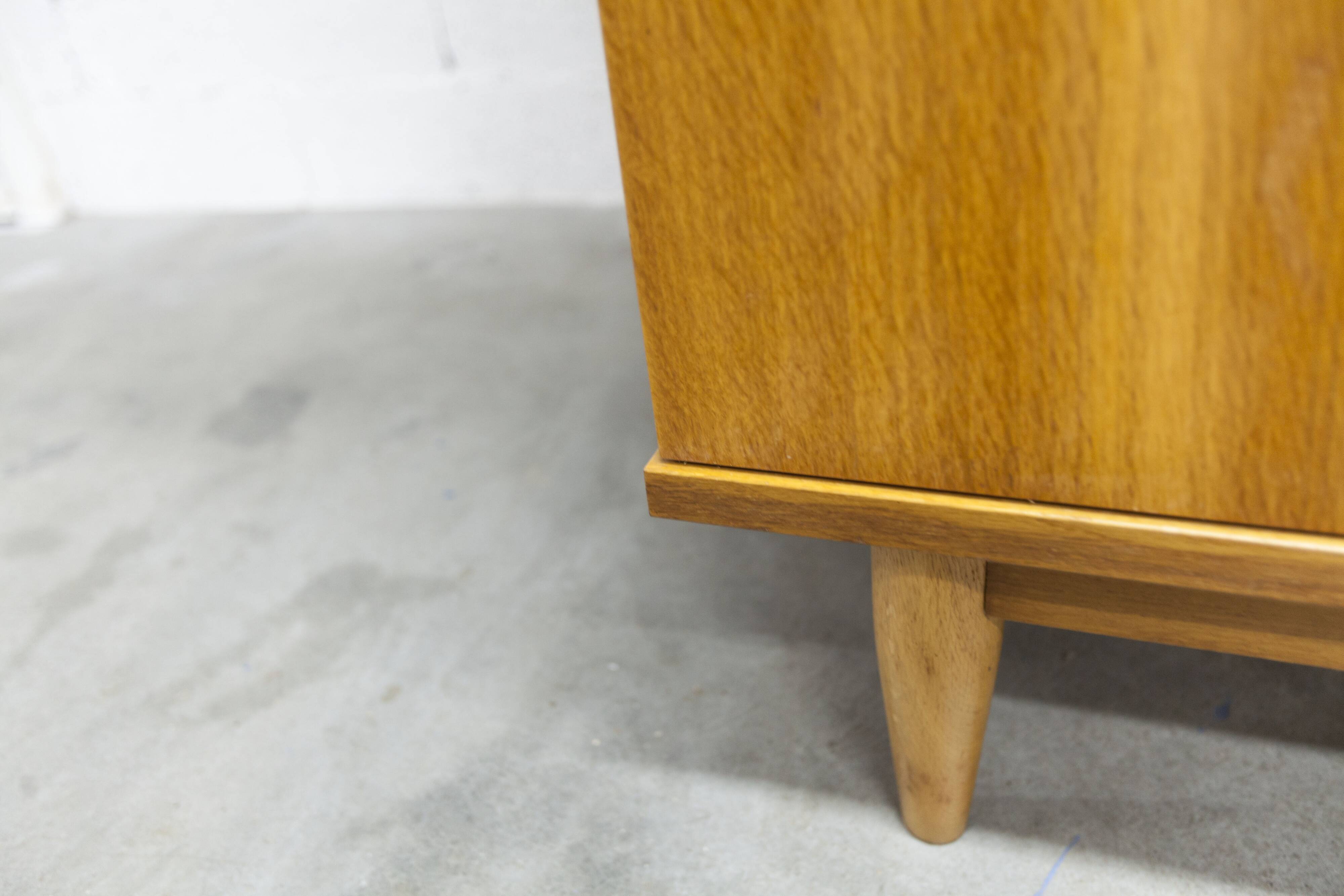 Scandinavian 3-door wardrobe in blond teak