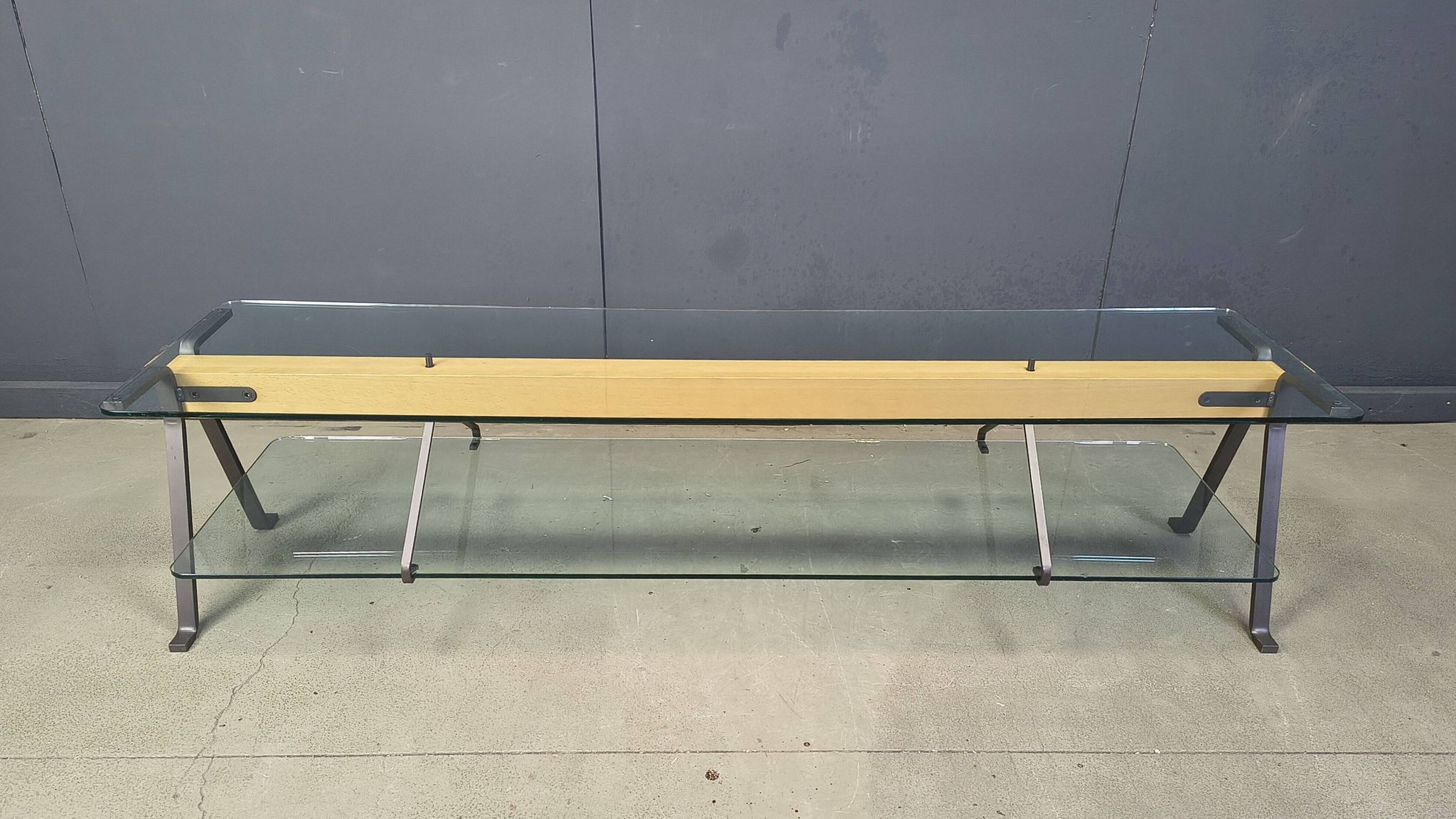 Table basse Driade Fratello par Enzo Mari, années 1980