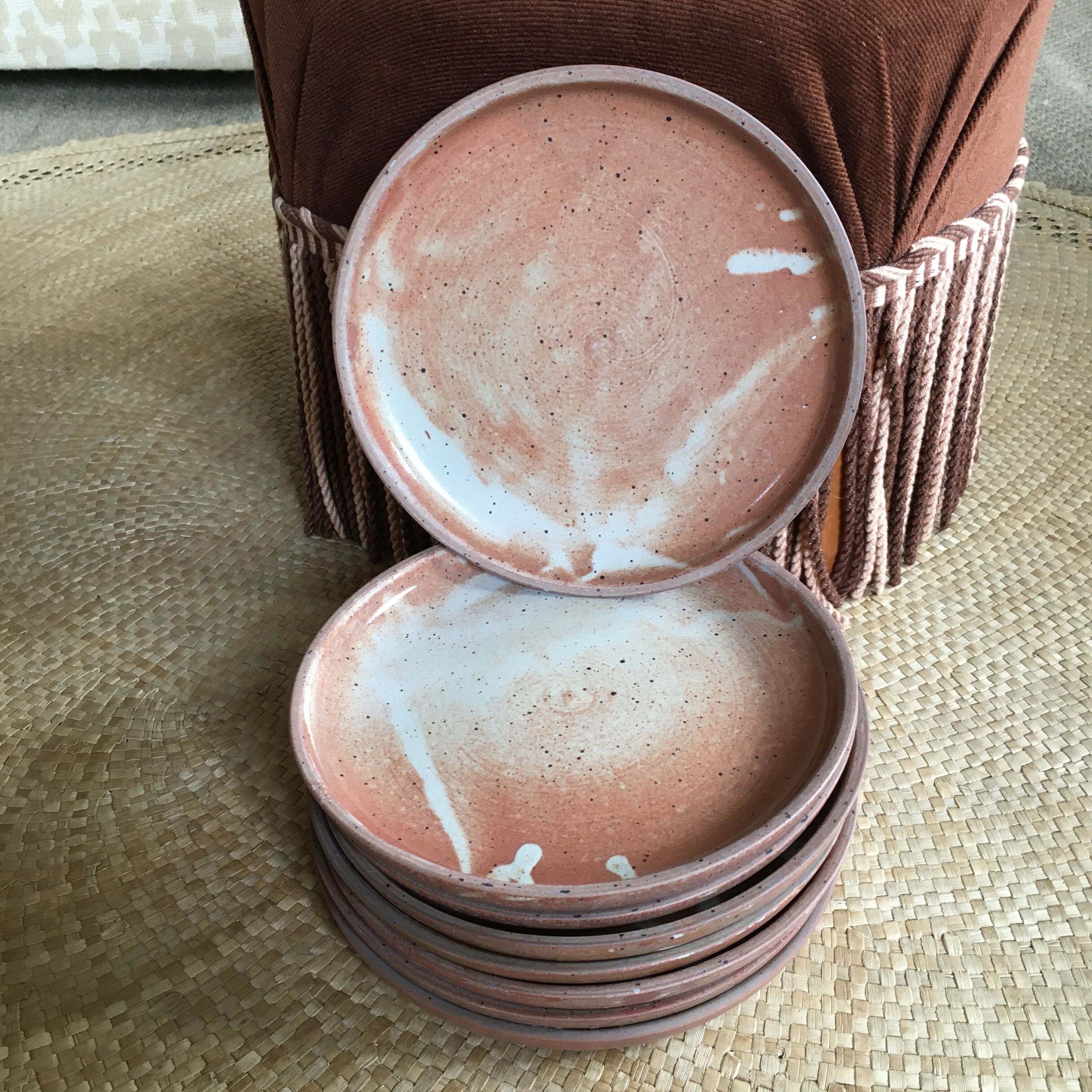 Series of 8 flat sandstone plates