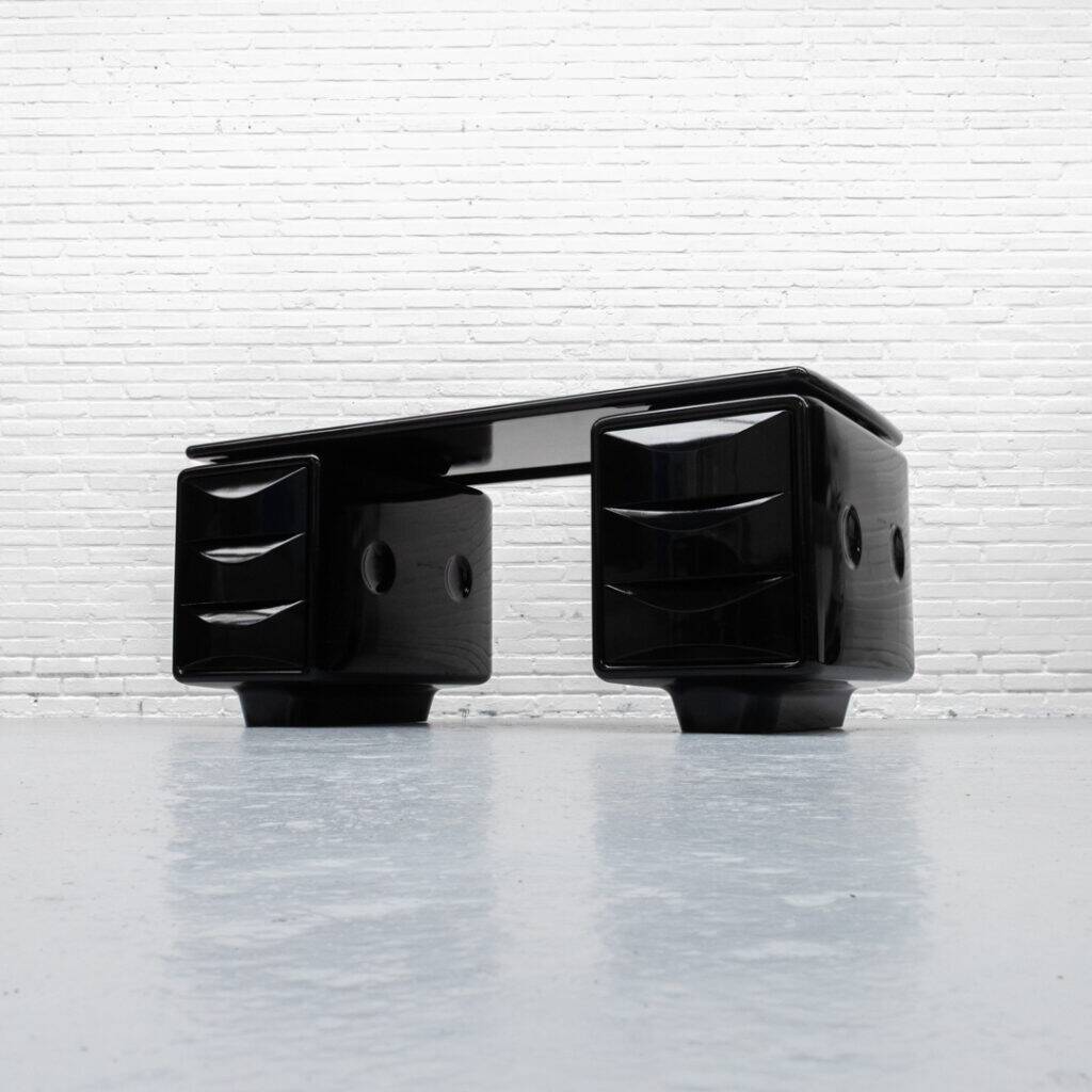 Bureau Ernest Igl Jet Édition limitée