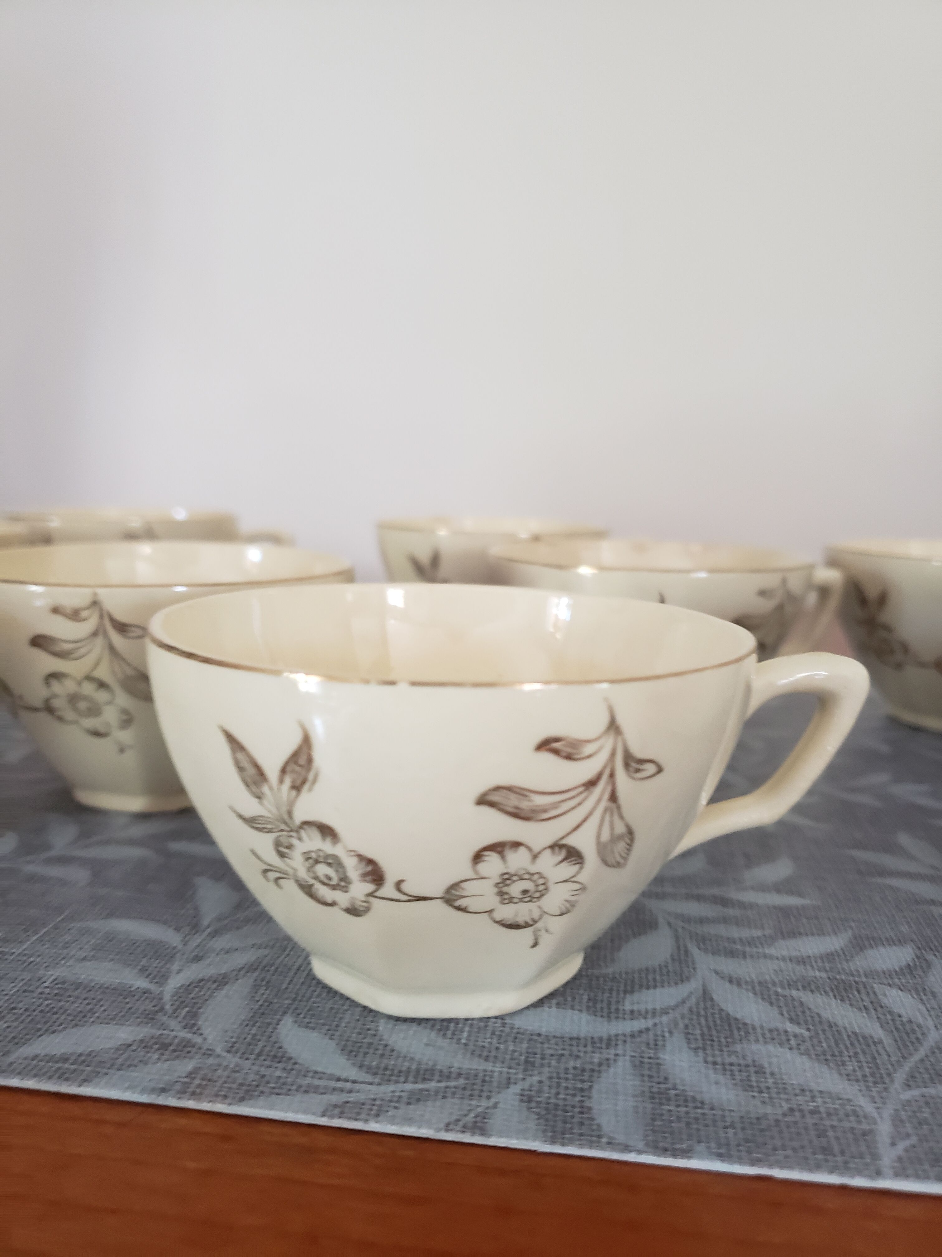 Porcelain coffee cups