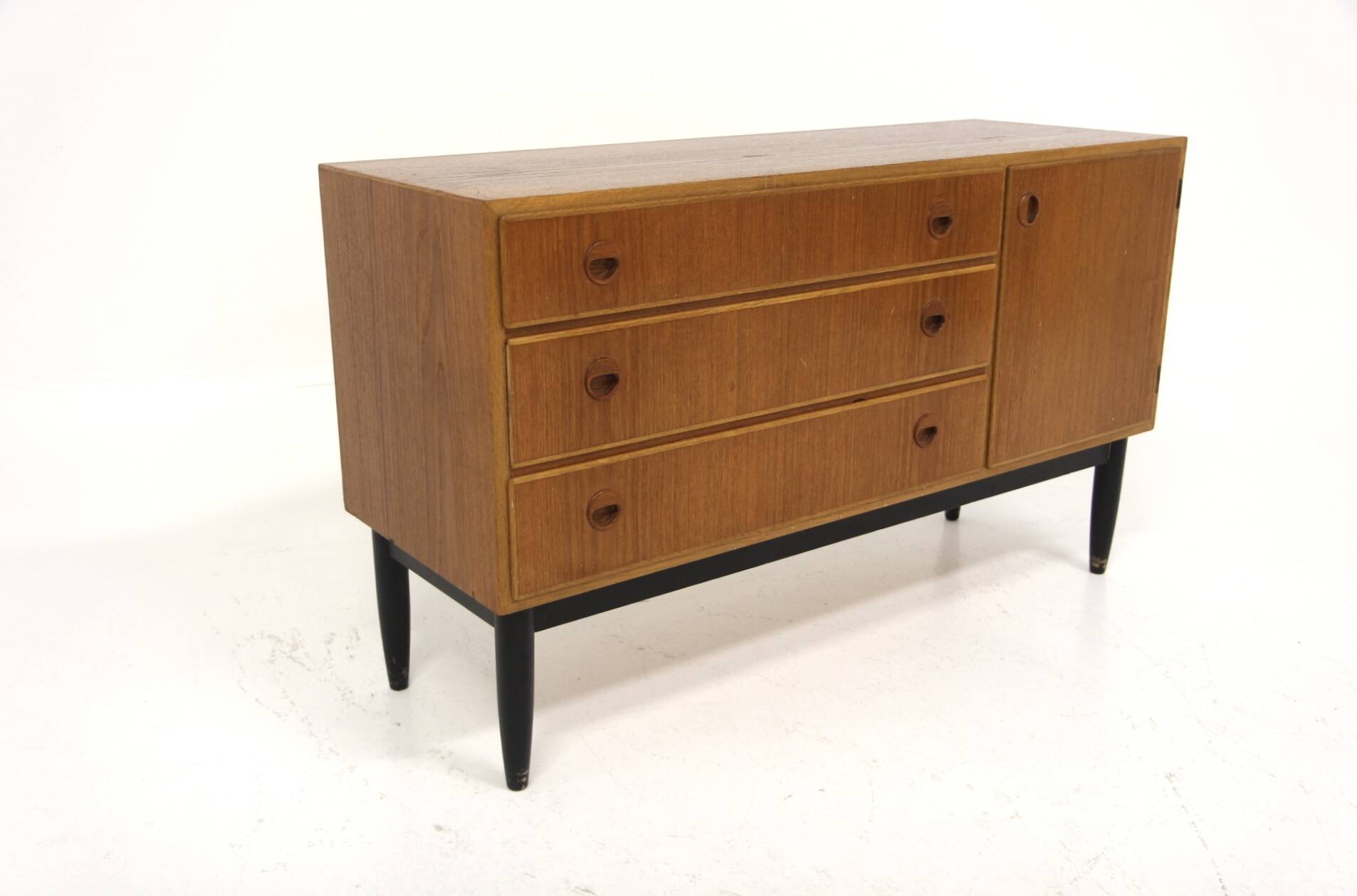 Scandinavian teak chest of drawers, Sweden, 1960