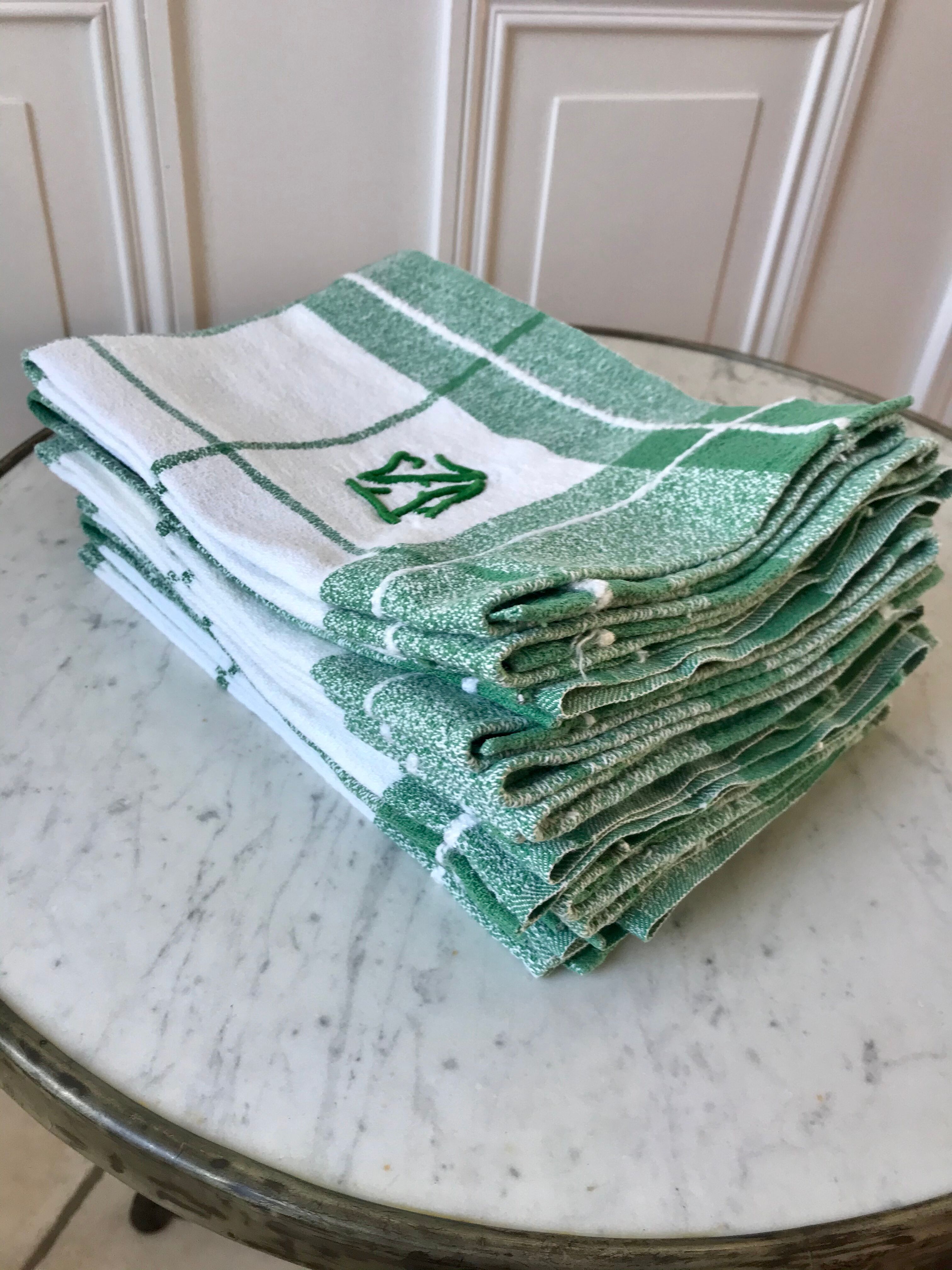 Set of 9 embroidered cotton napkins 60s