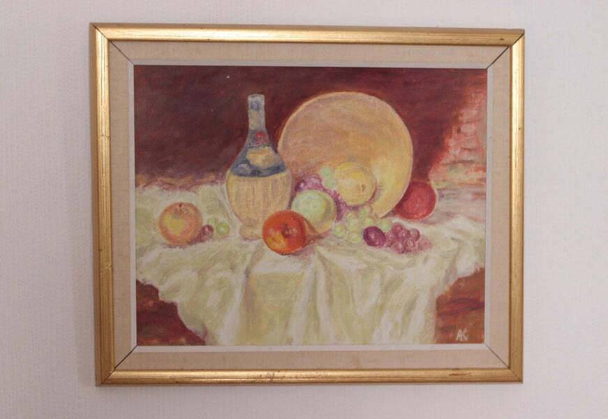 Original Swedish oil on canvas – “Still Life with Fruit and Bottle” by A.K. – vintage & framed – 40 × 48 cm (15.7" × 18.9")