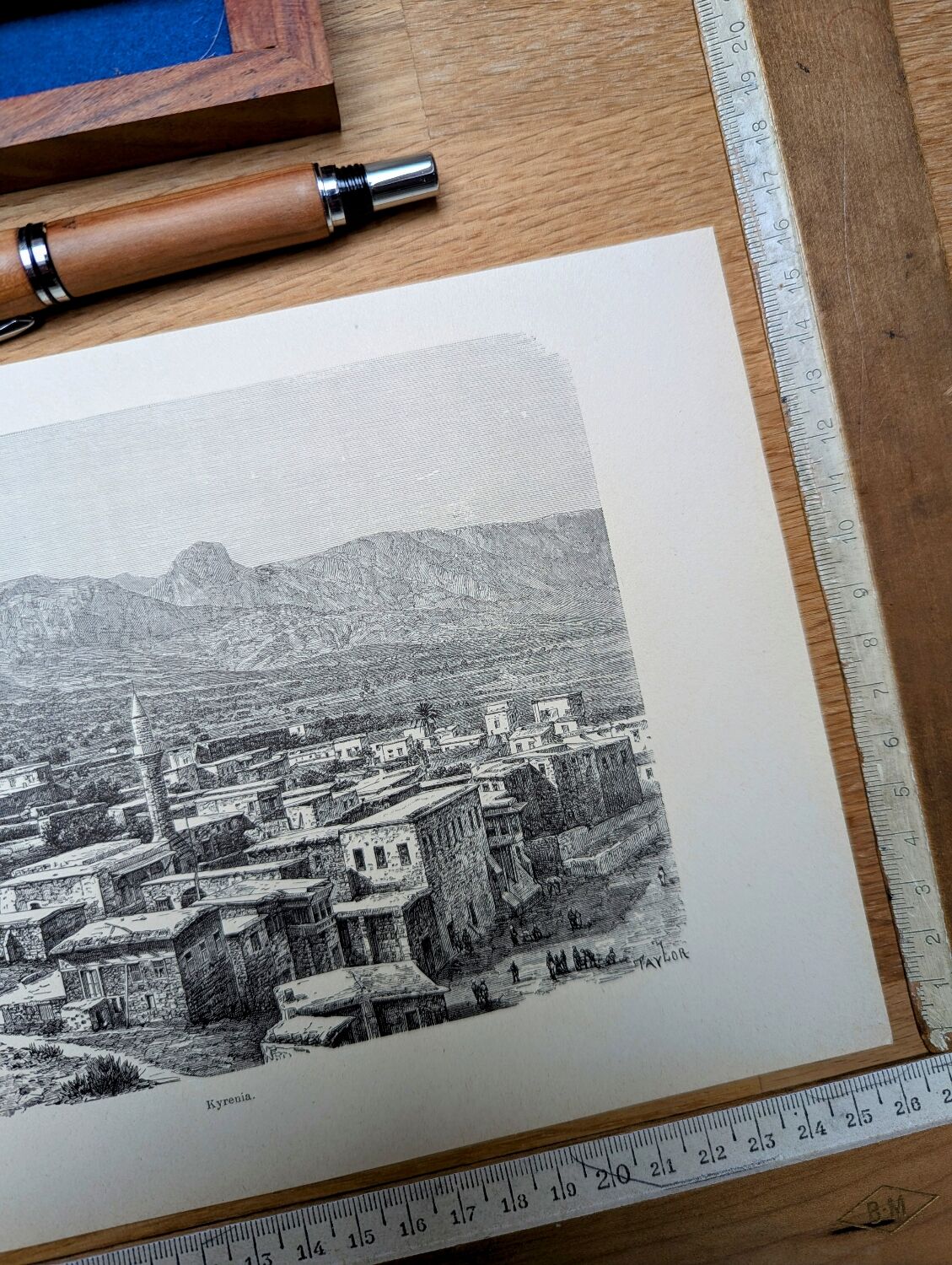 Imprimée en 1894, Kyrenia, Chypre.