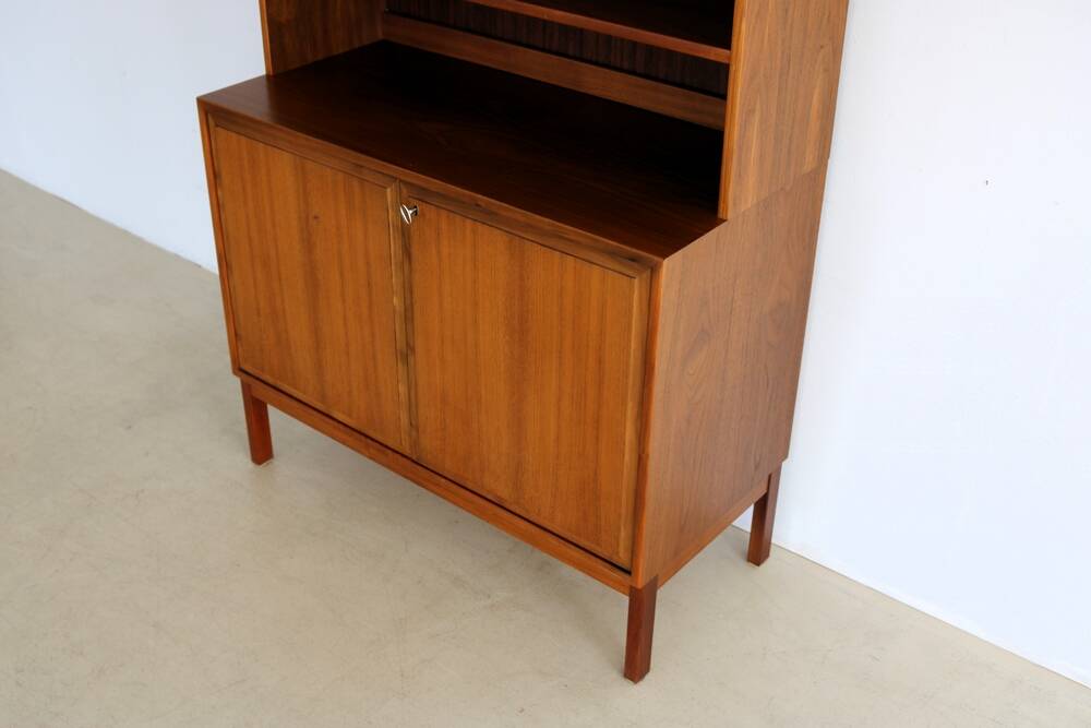 vintage wall cabinets | wall unit | 60s | Sweden | Selency