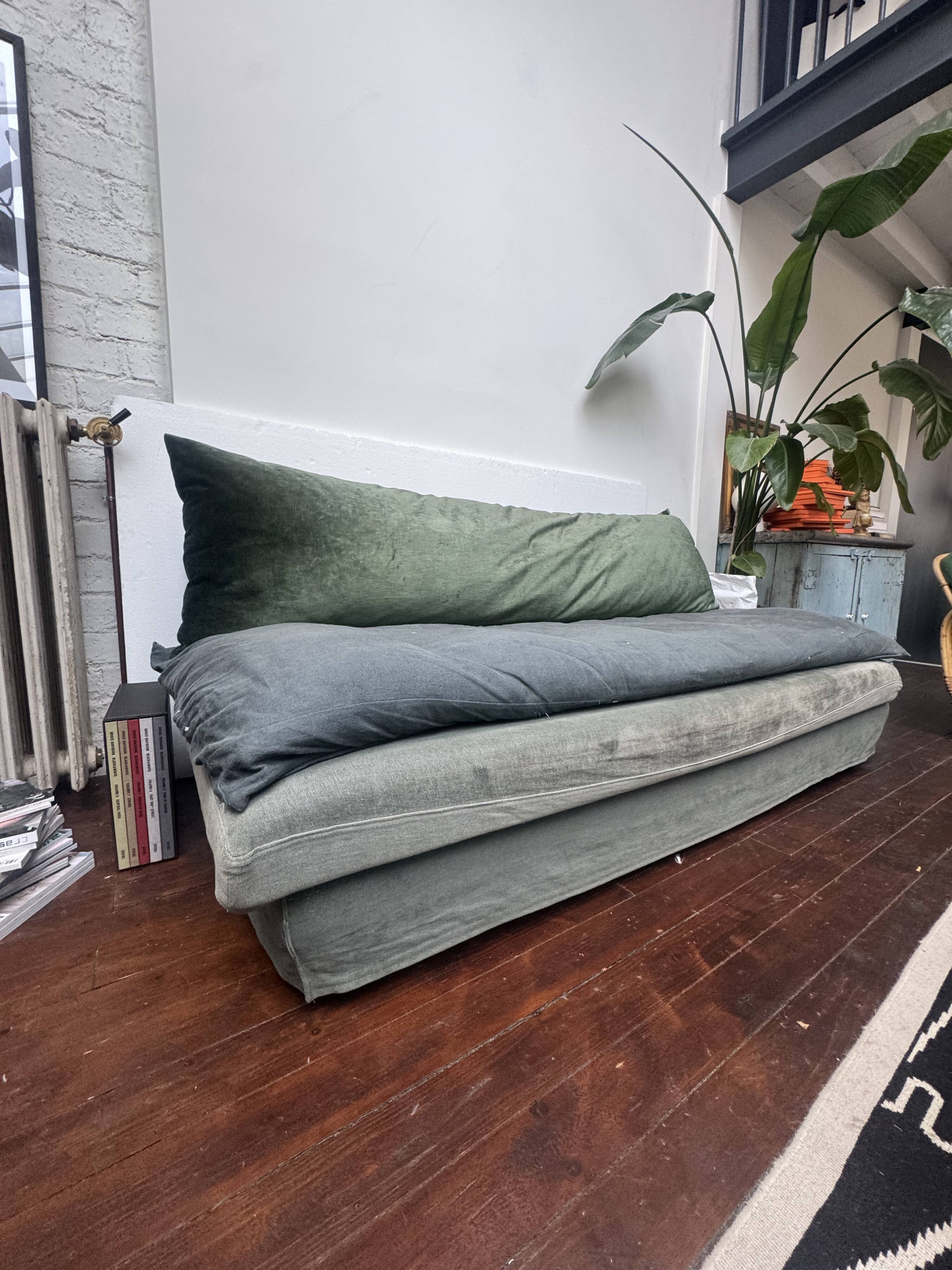 Deia Sofa Bench – The Wild World – 190 x 100 x 67 cm