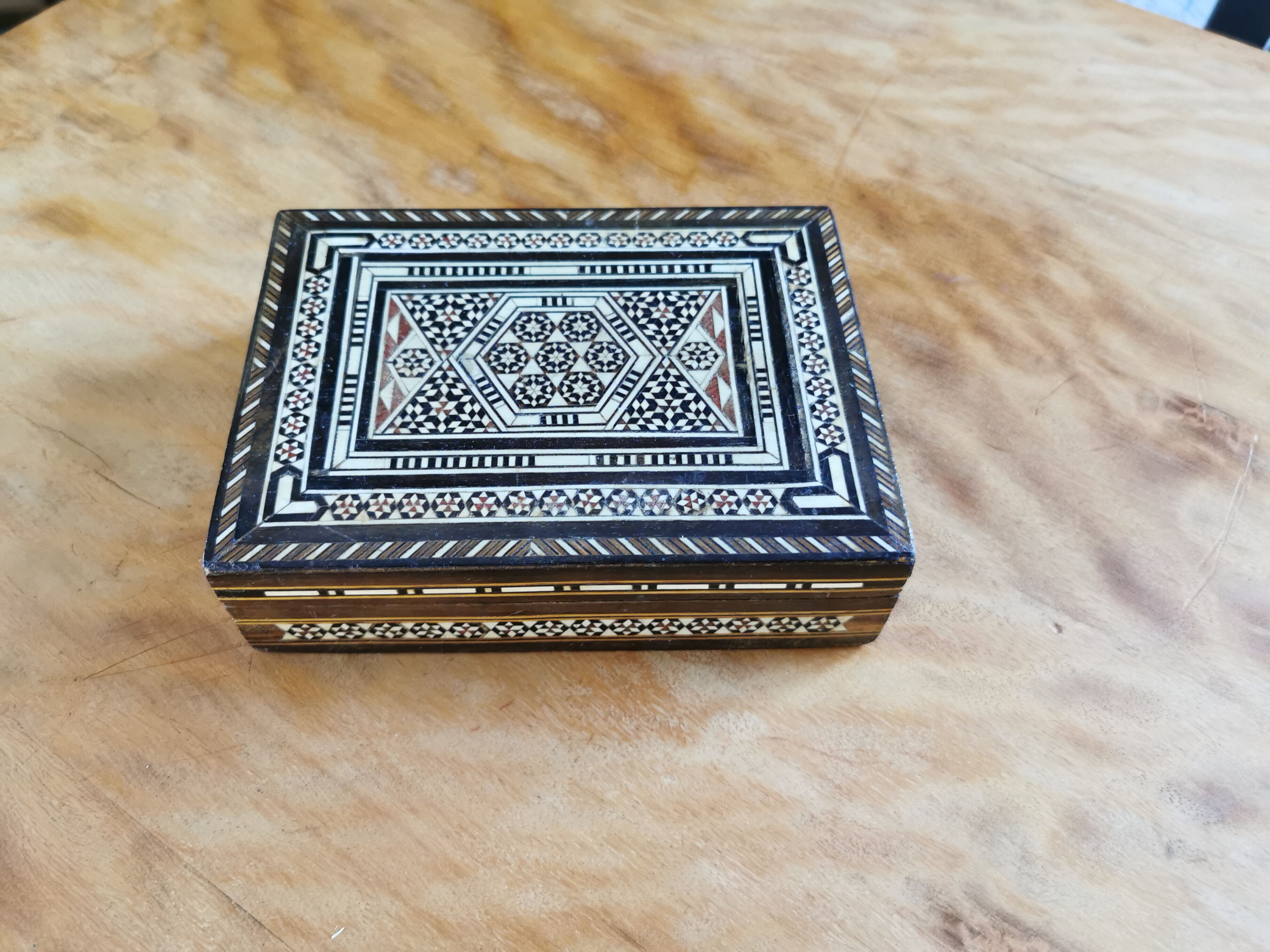 Old Syrian box wood and bone marquetry