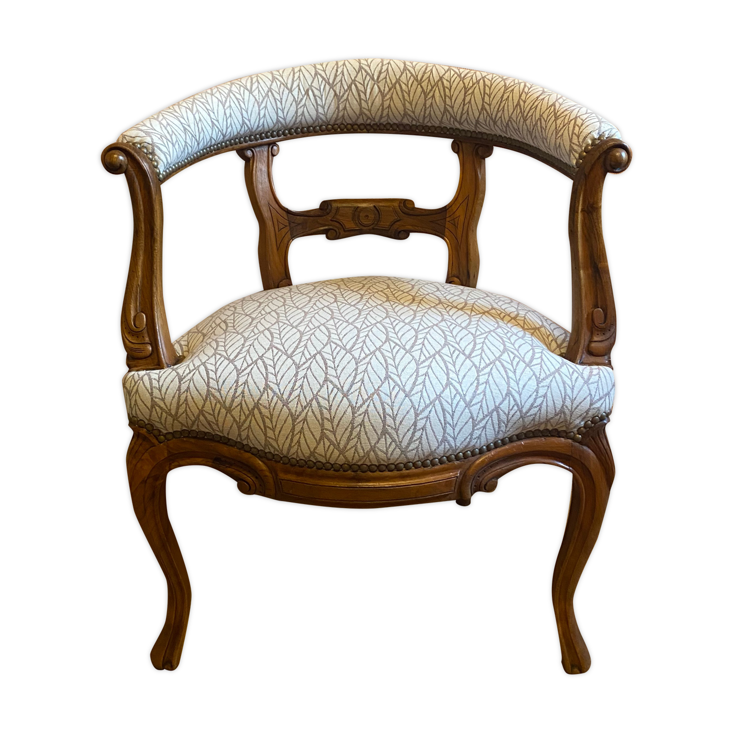 office armchair in walnut, nineteenth century, fully trimmed and reupholstered.