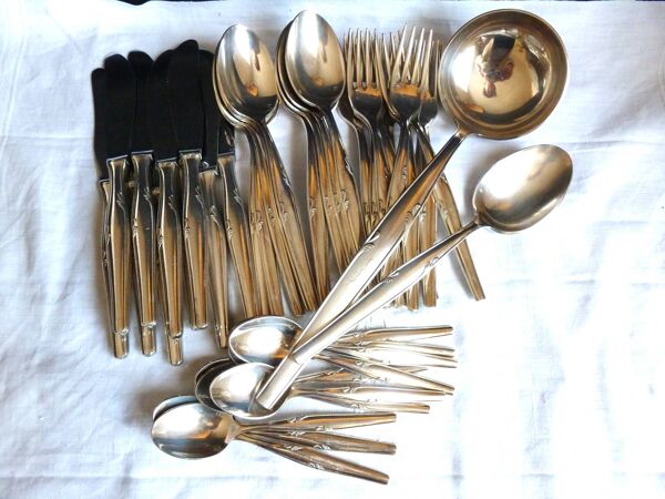 Ménagère de table art déco en métal argenté, Couverts de table métal argent