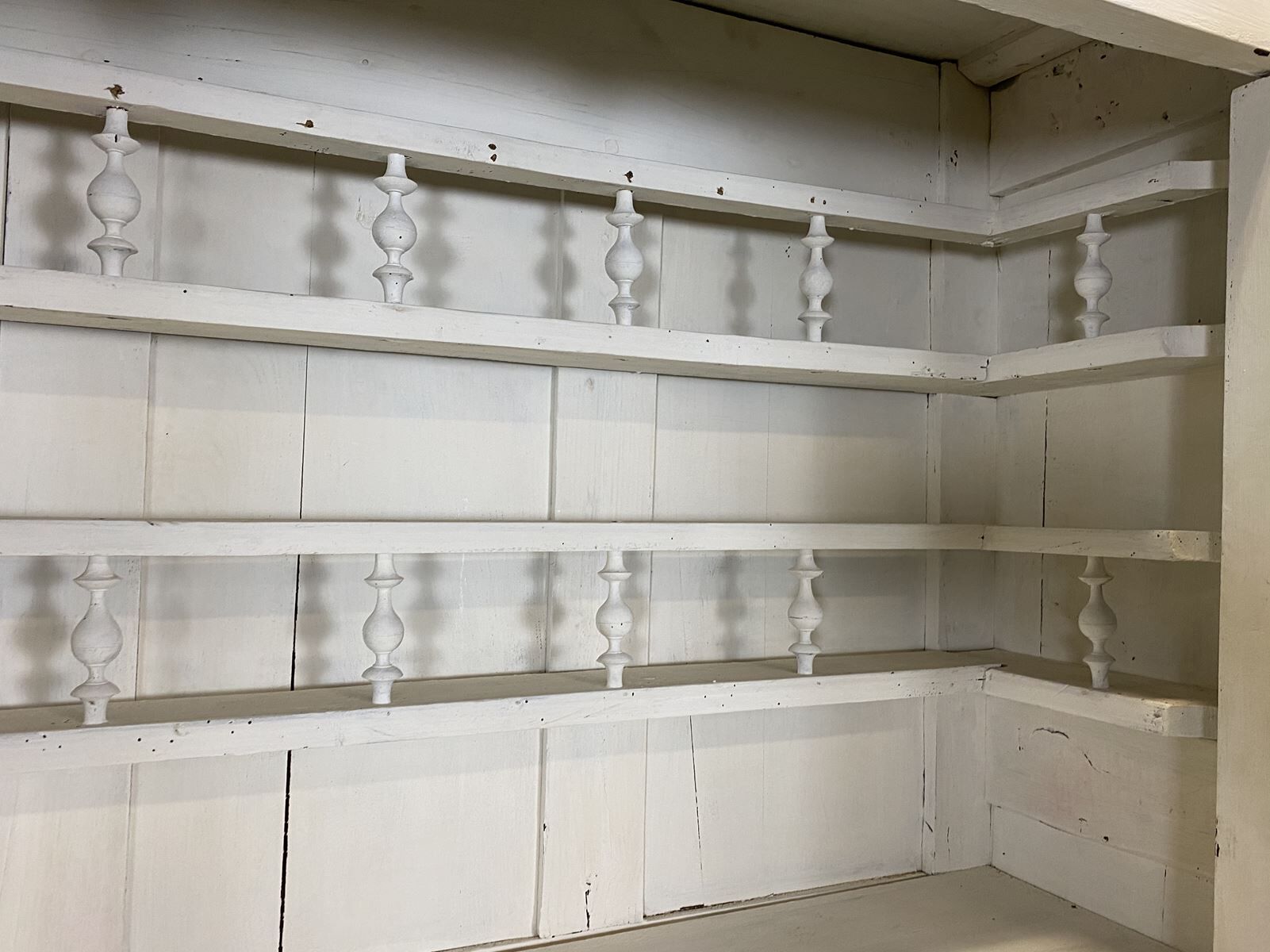 Vaisselier in chestnut patinated in white late 19th century