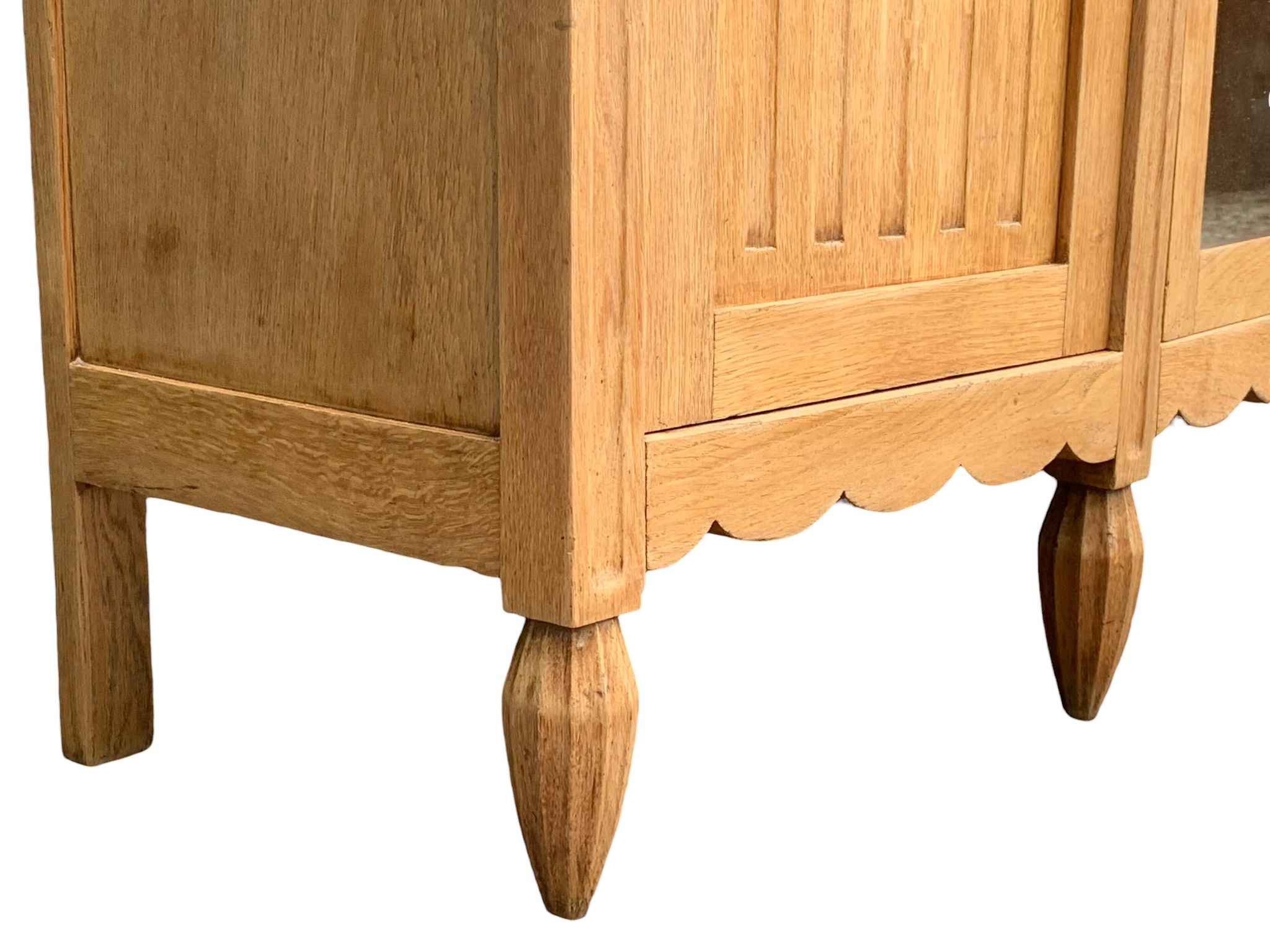 Asymmetrical Art Deco glass-fronted Parisian wardrobe in raw oak, 1930.