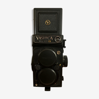 Appareil photo Yashica 6X6 argentique