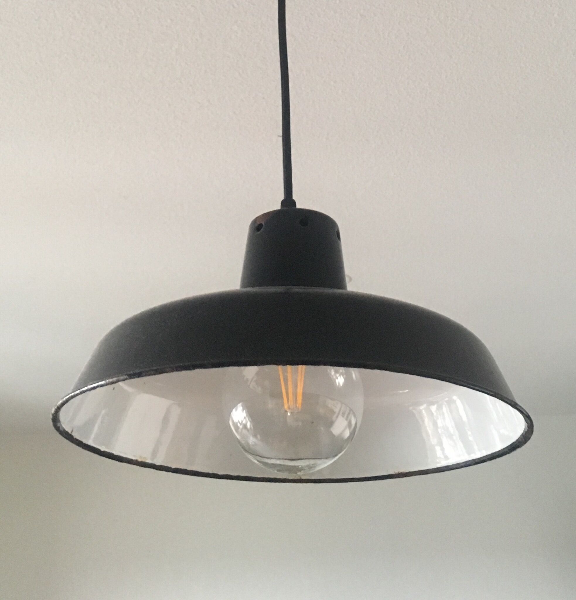 "Lunch box" industrial Hanging