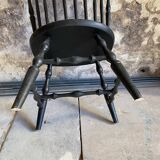 Windsor chair
