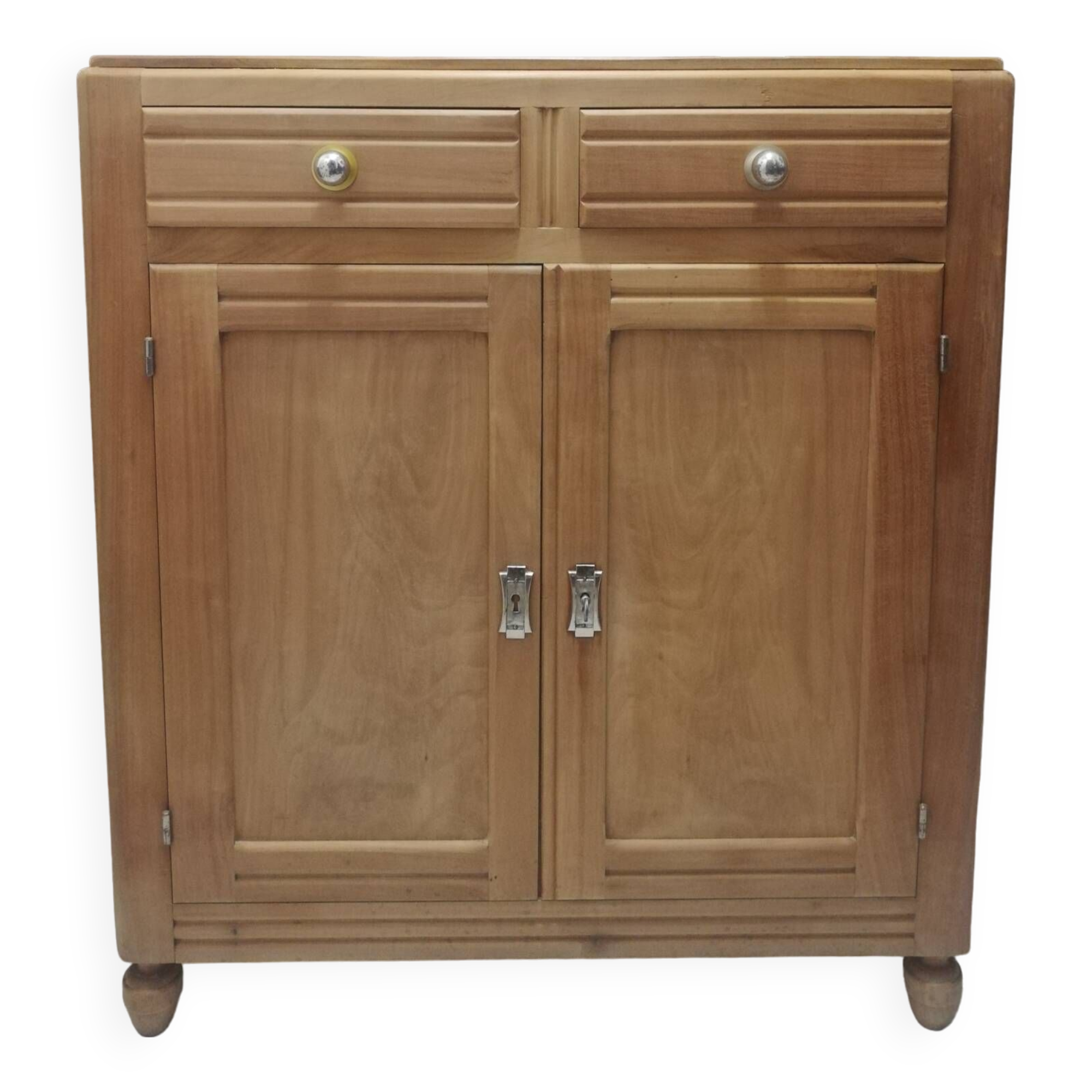 Low sideboard in natural oak