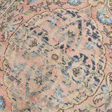 Farmhouse floral vintage rug 256x137cm