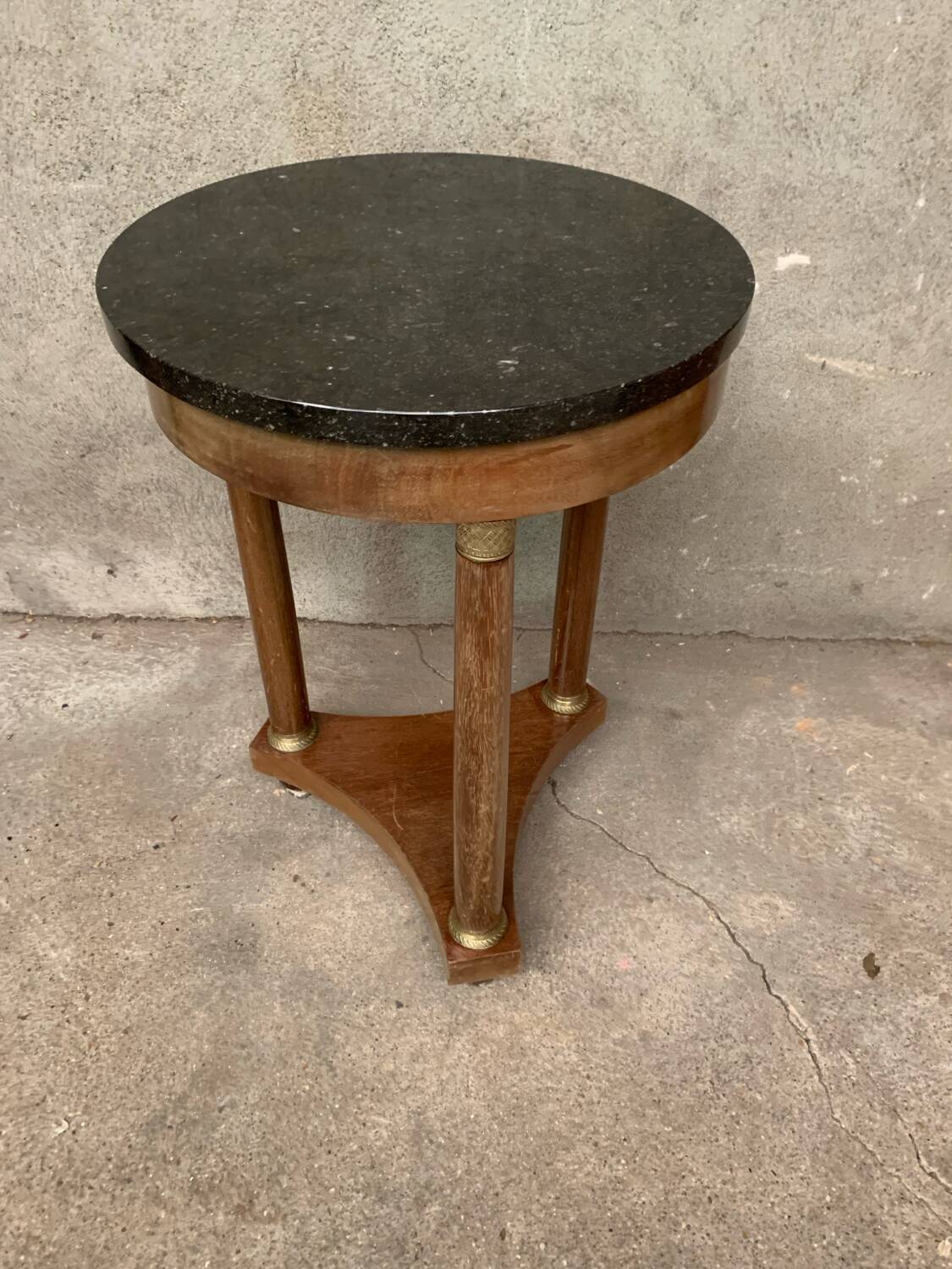 Empire pedestal table