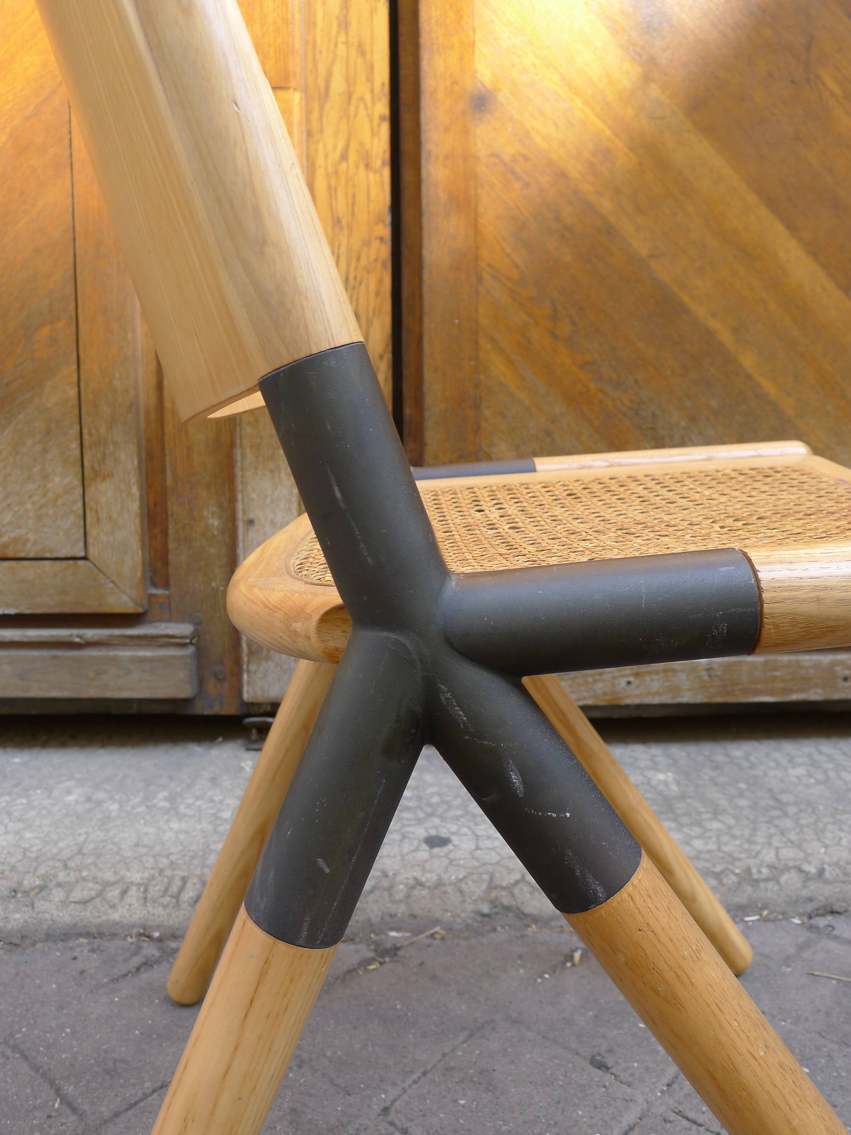 Scandinavian chairs with metal brace