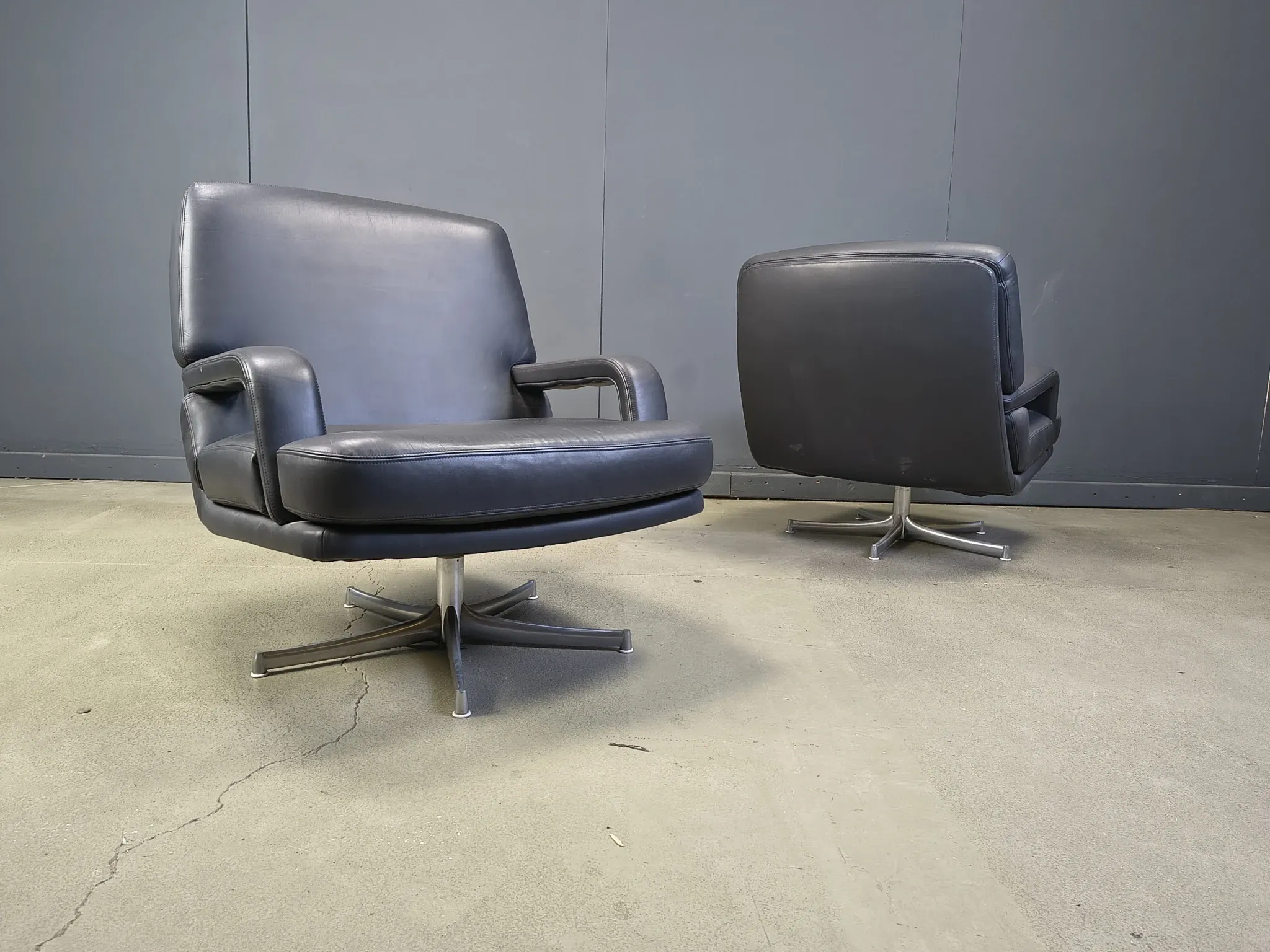 Set of 4 swivel chairs by Bernd Munzebrock for Walter Knoll, 1970s
