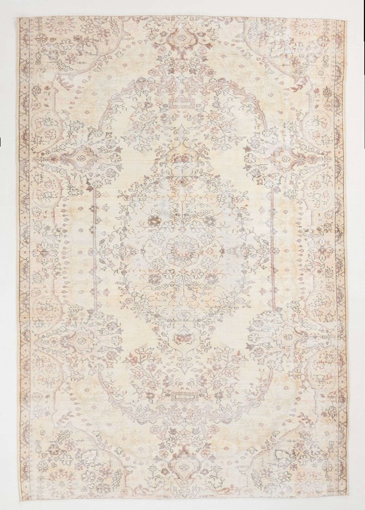 Tapis beige classique Distressed 282x193cm