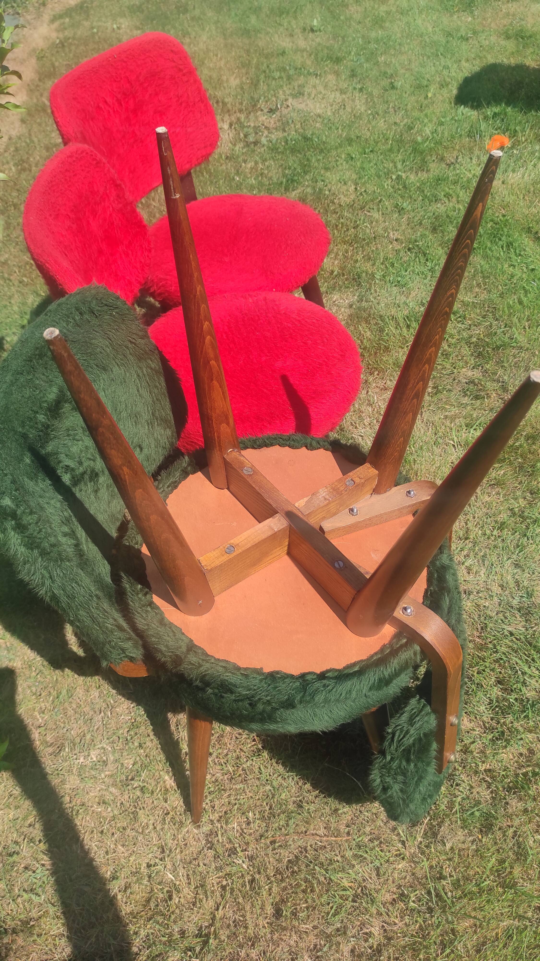 Fur chairs compass feet