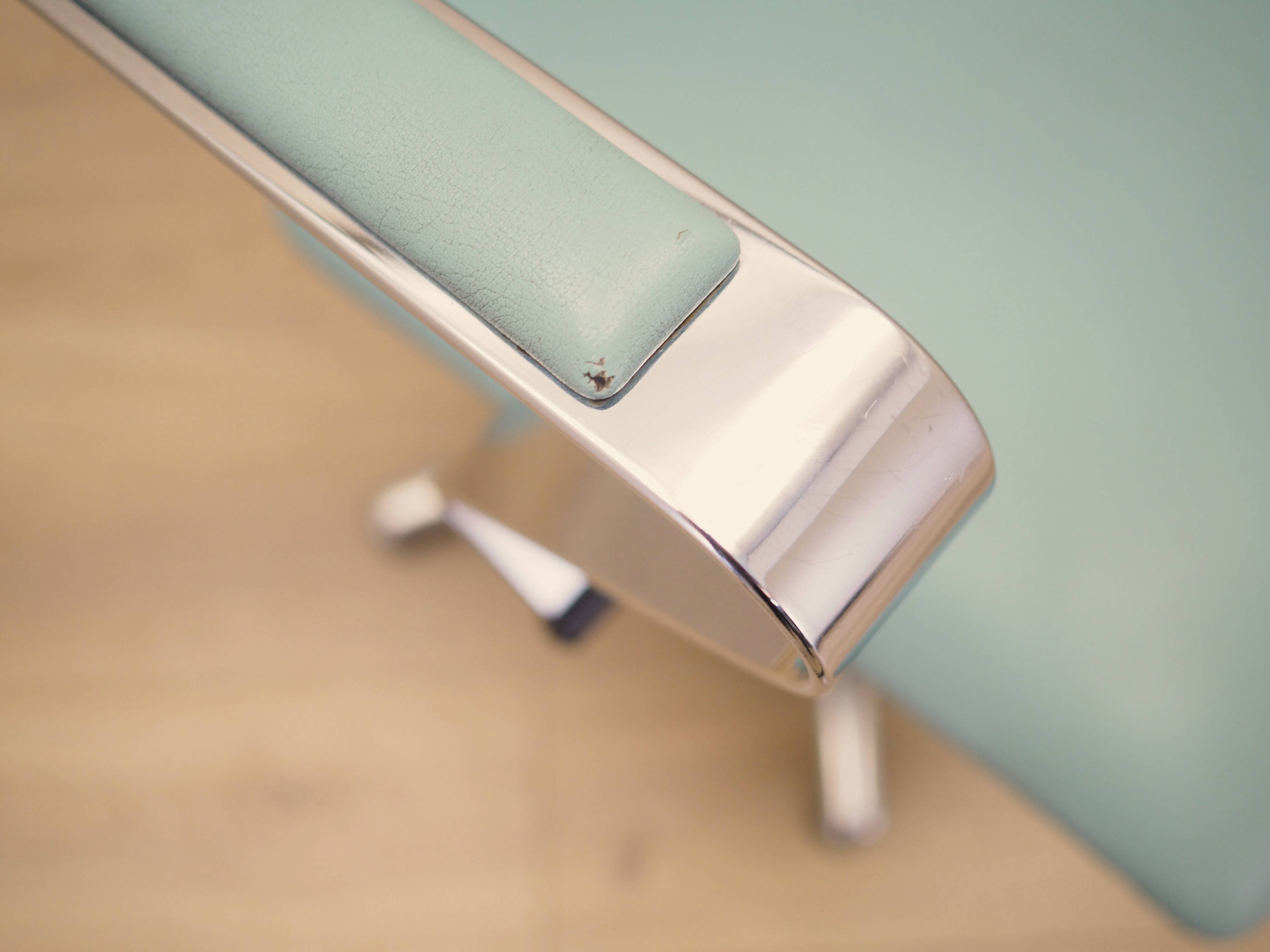 Hairdressing chair, Danish design, 1980s, production: Denmark